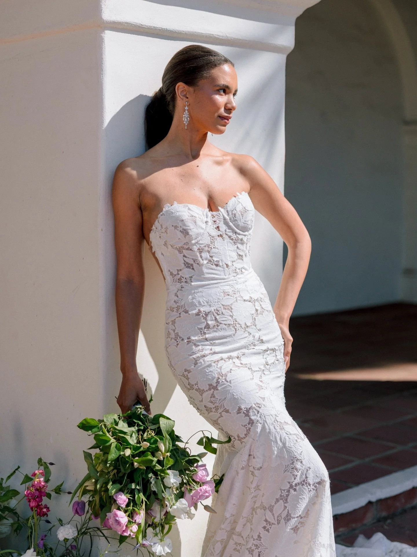 A moment for her &amp; the dress 😍 
.
.
.
Planning &amp; Styling @KBellaEvents
Host @SophieKayePhotography
Photographer: @justinegrace.photofilm 
Hair &amp; Makeup @KCWitkamp
Assistant MUAH @b.a.r._beauty 
Florist @Creativelightdesign
Gowns @Berta @