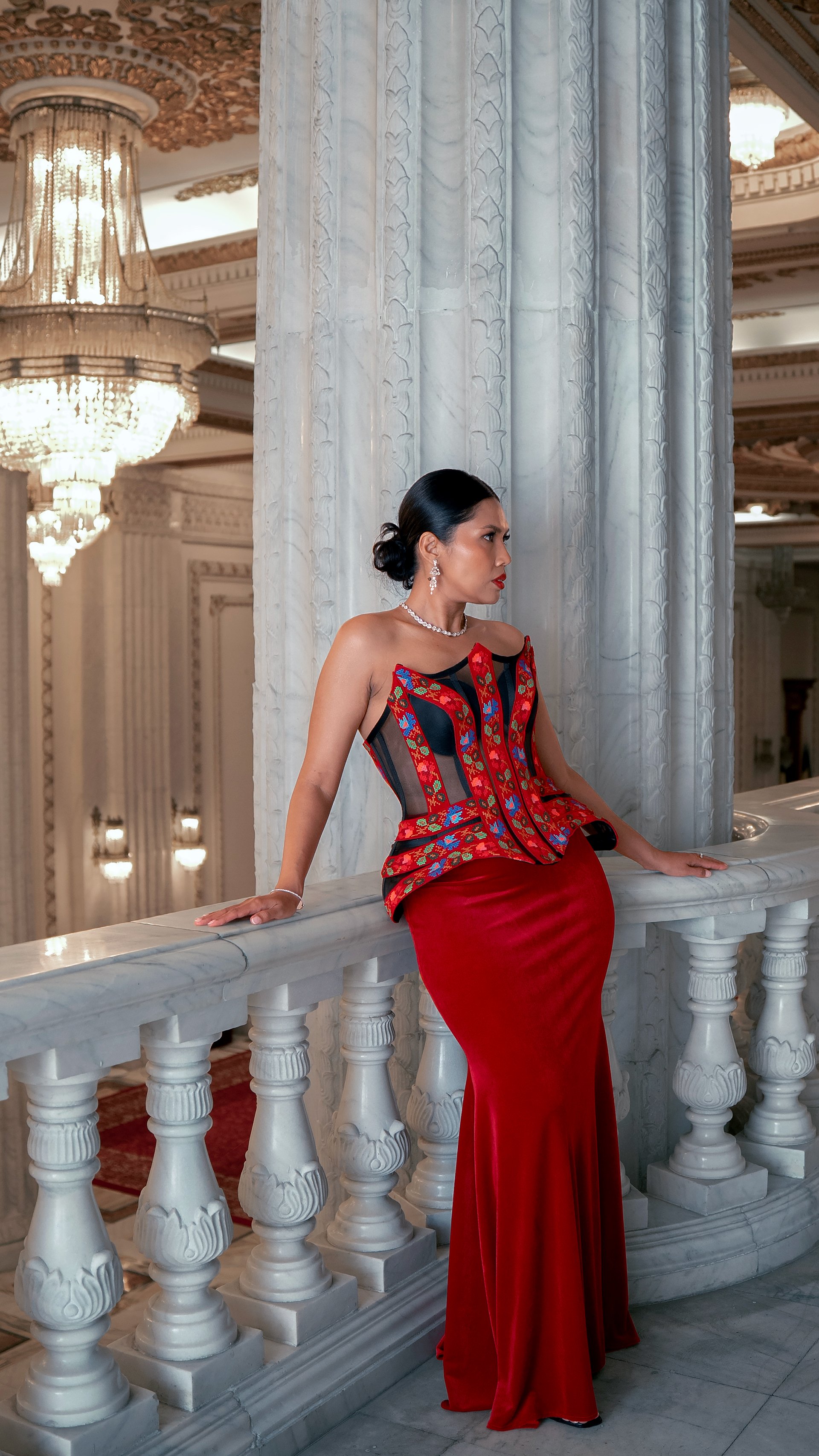 red-corset_004.jpg