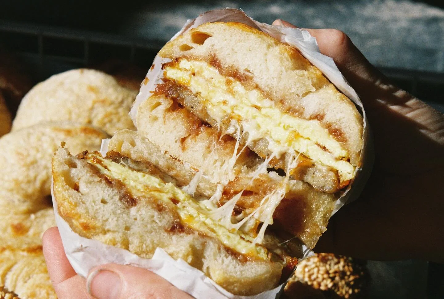 CAN YOU FEEL IT?? THE EARTH TREMBLING??? MOMMIES ARE STAMPEDING TO YUH IN A GORGEOUS SHOWSTOPPING NEVER BEEN DONE BEFORE KIND OF WAY.

WHAT DO Y&rsquo;ALL WANT TO SEE FIRST??

#bethehole #bodybybagel #bigholeenergy
#bagelmommy #bagelmommies