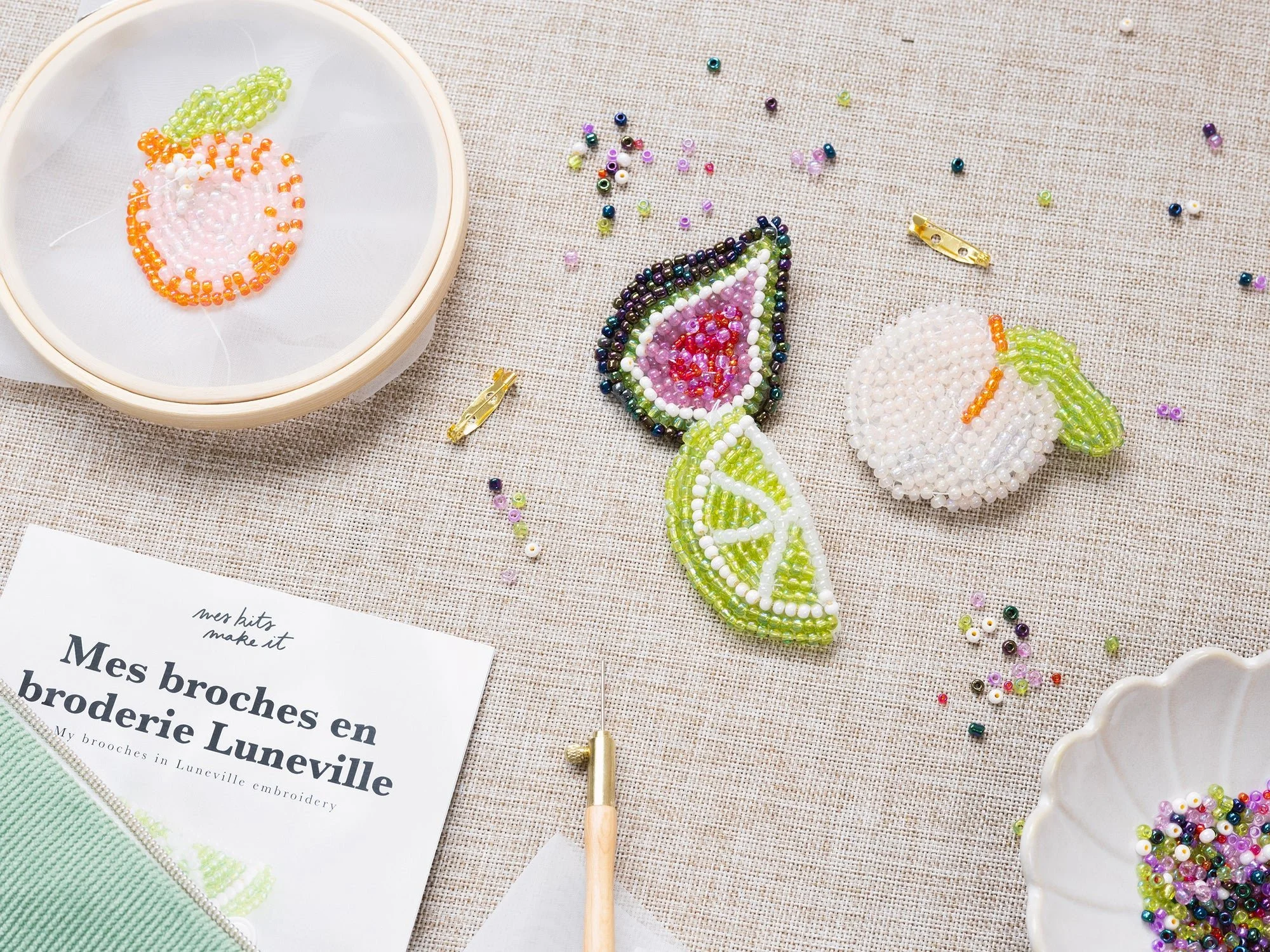 Kit DIY Mercerie - Mes broches en broderie Luneville