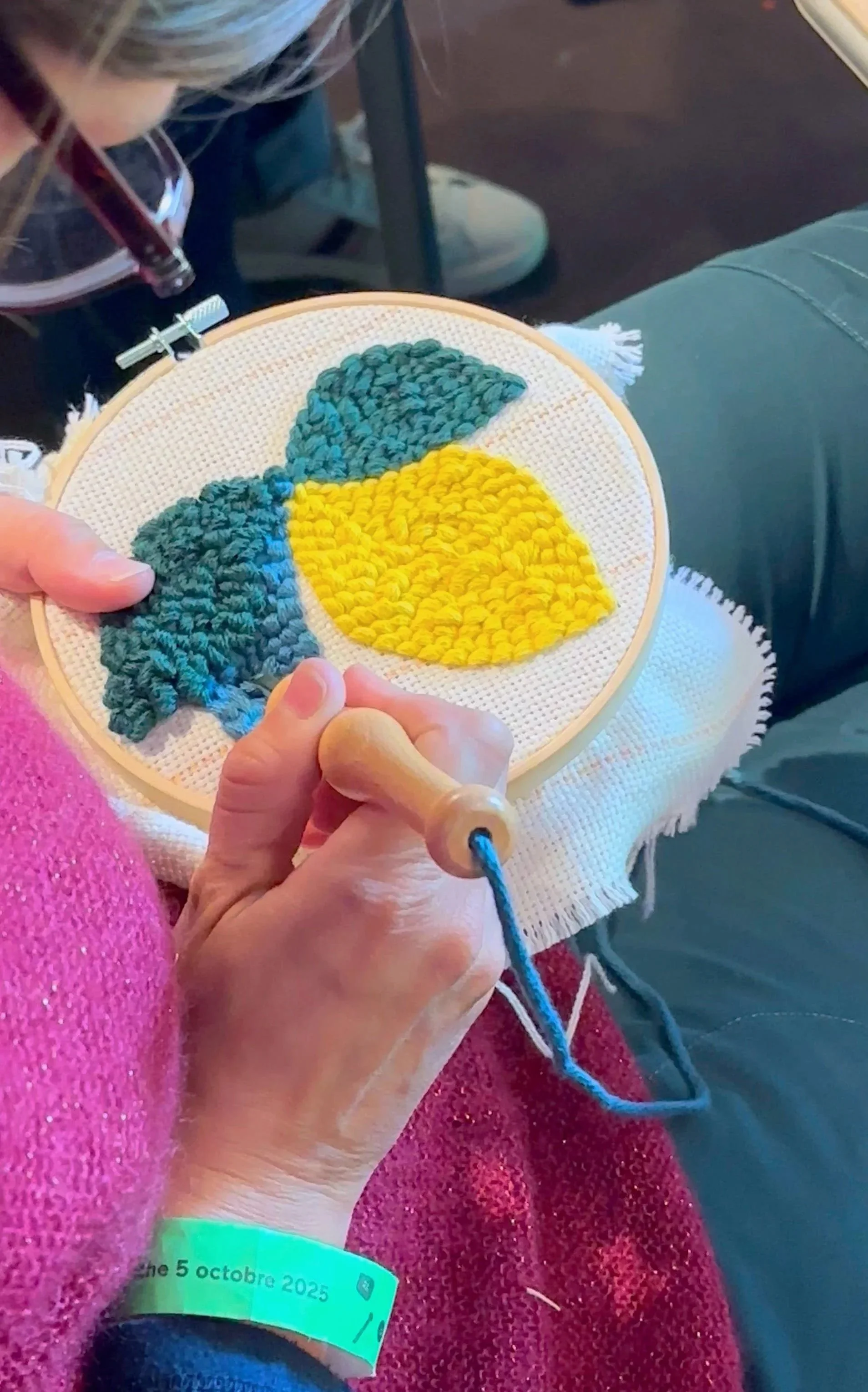 broderie punch needle lyon