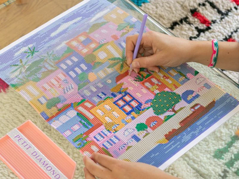 Coffret Petit Diamond - Diamond Painting Maisons Colorées par Coralie Fau