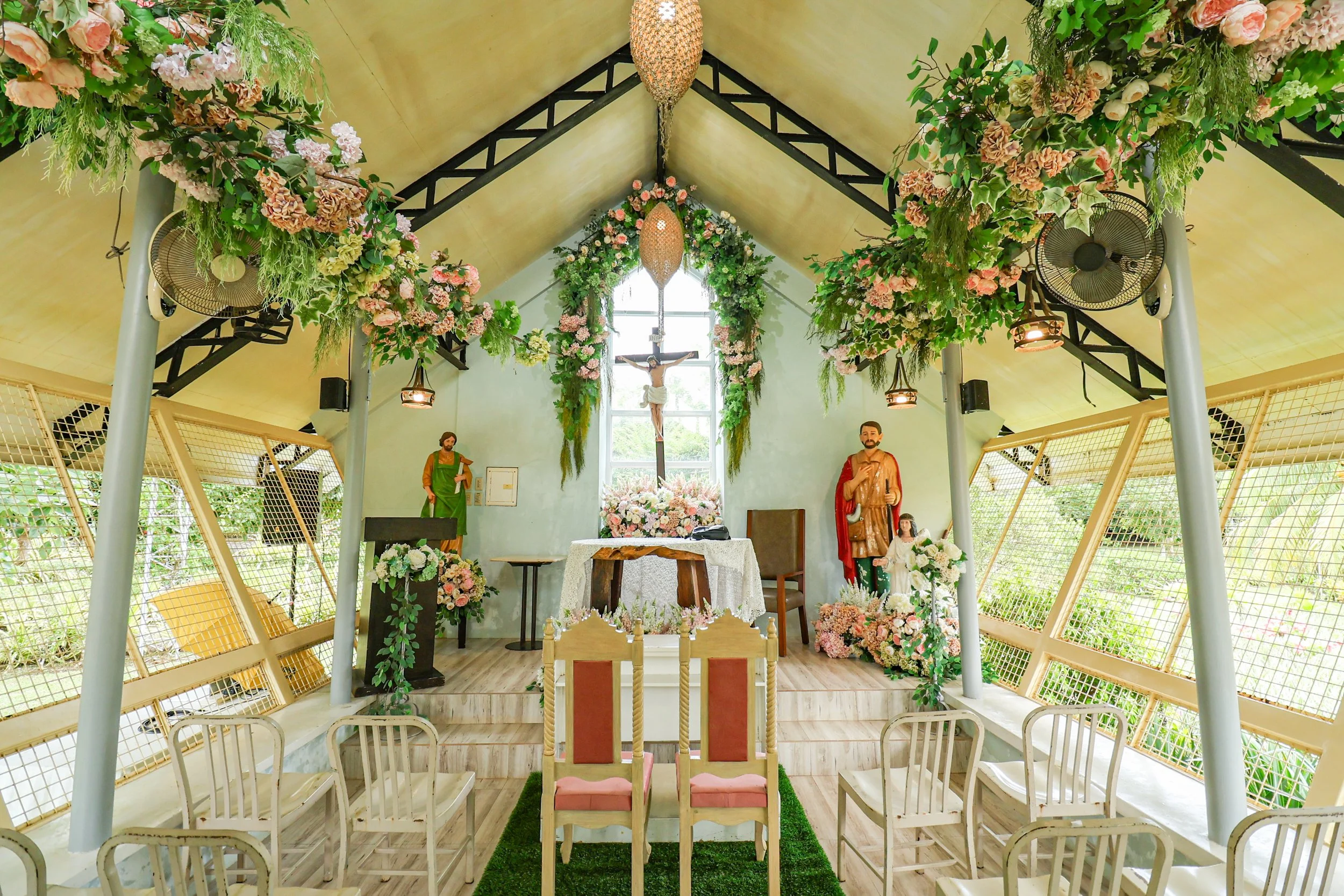 RENEWAL OF VOWS GARDEN 3.jpg