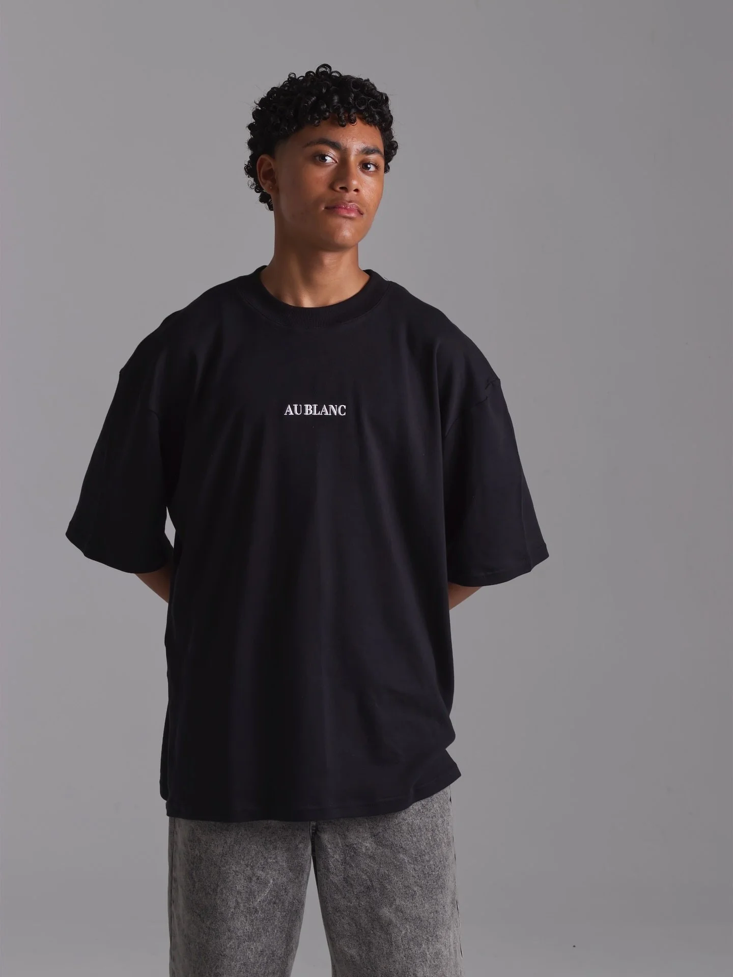 - TITI -

A play on words of &ldquo;T-Shirt&rdquo; and the nickname given to the oldest sister &ldquo;Titi&rdquo;. Au Blanc celebrates the rich culture and sense of belonging that a family brings. 

#aublanc #family #summer #tshirt #dominoes #hot #wa