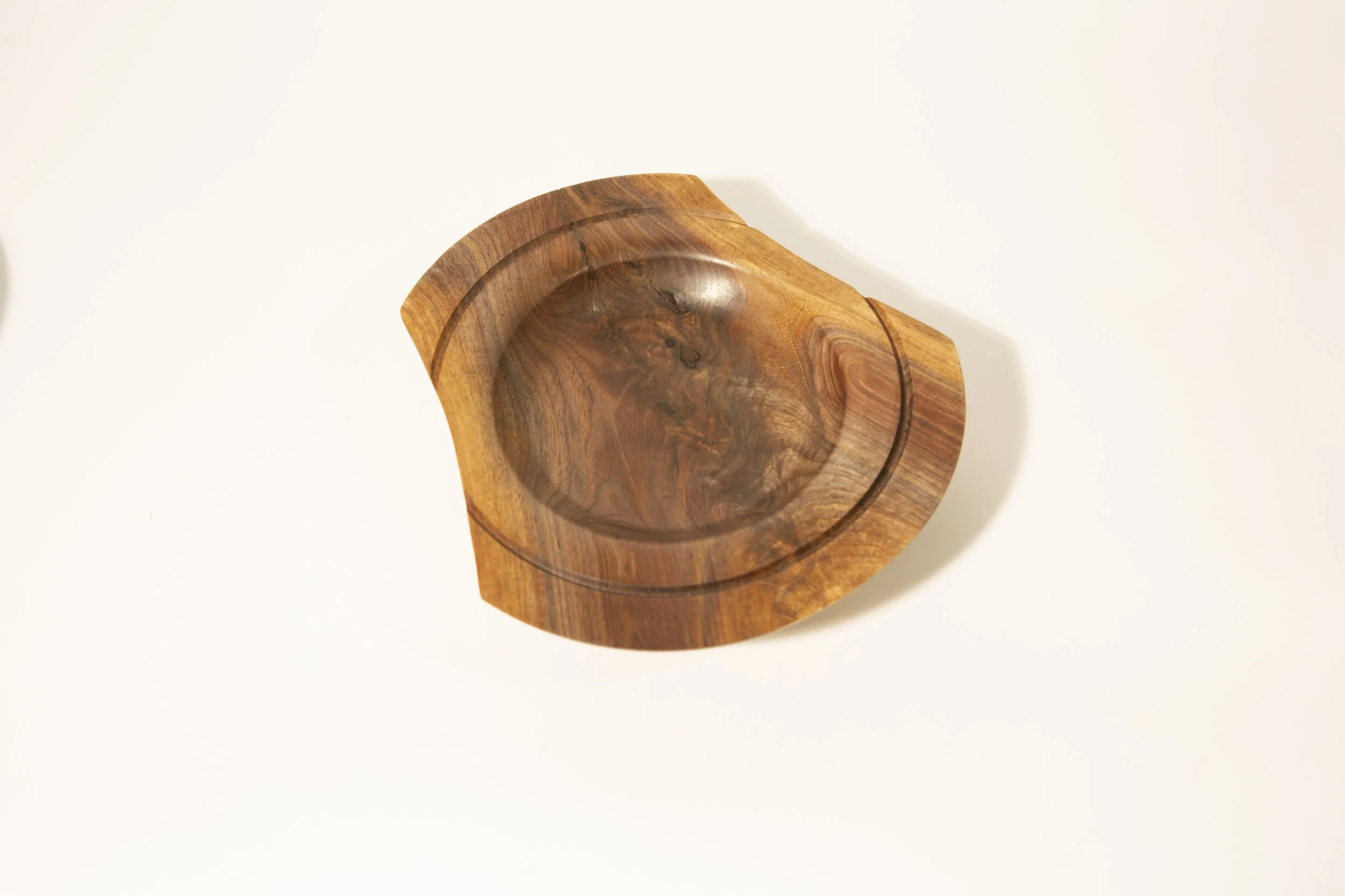 Walnut shot 3, 1.jpg