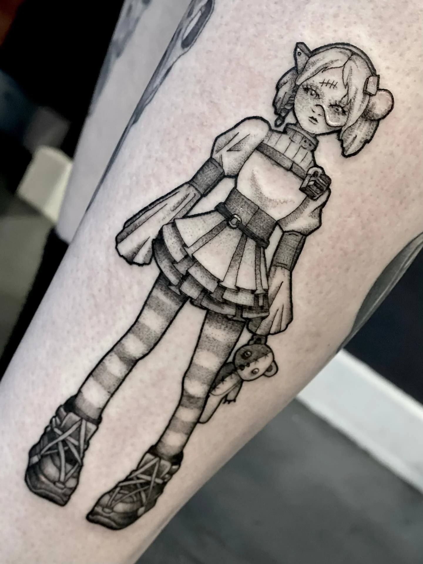 Post Human: Nex Gen album art for Kaly-Ann - thank you so much! I had the most fun ever doing this, please send more of this stuff my way 🙏🏼 Done today at 
@lostsanctumtattoo @bringmethehorizon @olobersykes 
.
.
.
.
.
#tattoo #goldcoast #bmth #bmth