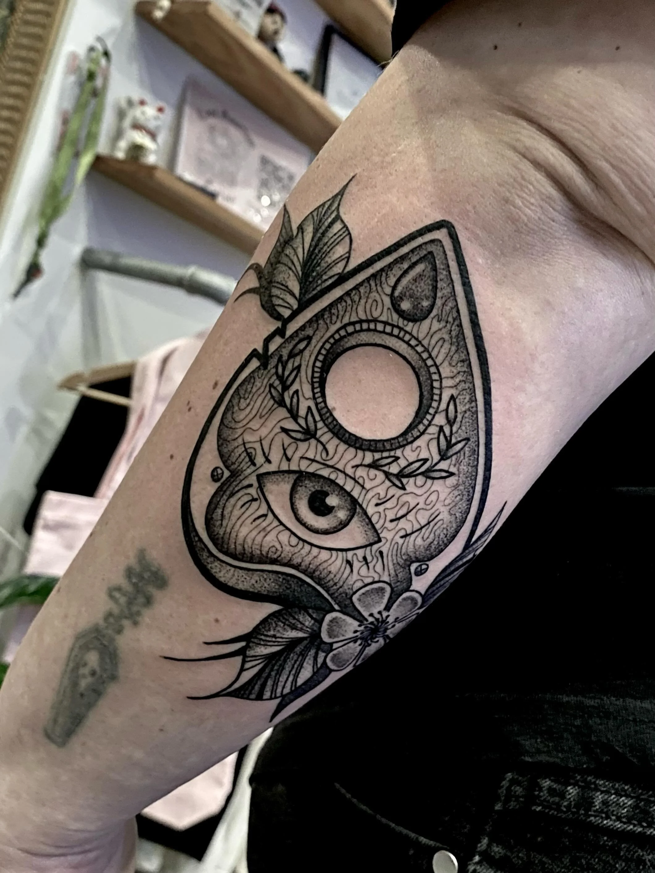 From one of my original drawings - thank you Marissa! Done at @lostsanctumtattoo 
.
.
.
.
.
#tattoo #goldcoast #tattooartist #darktattoo #blackwork