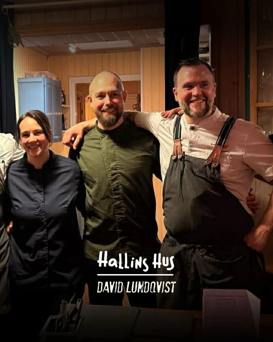 Vilken helg vi fick uppleva h&auml;r p&aring; Hallins Hus!
&nbsp;
Vi hade den stora &auml;ran att g&auml;stas av Johan Back&eacute;us och Birgit Malmcrona fr&aring;n Restaurang Naturaj i Sundsvall.
Tillsammans skapade vi en &rsquo;six hands dinner&rs
