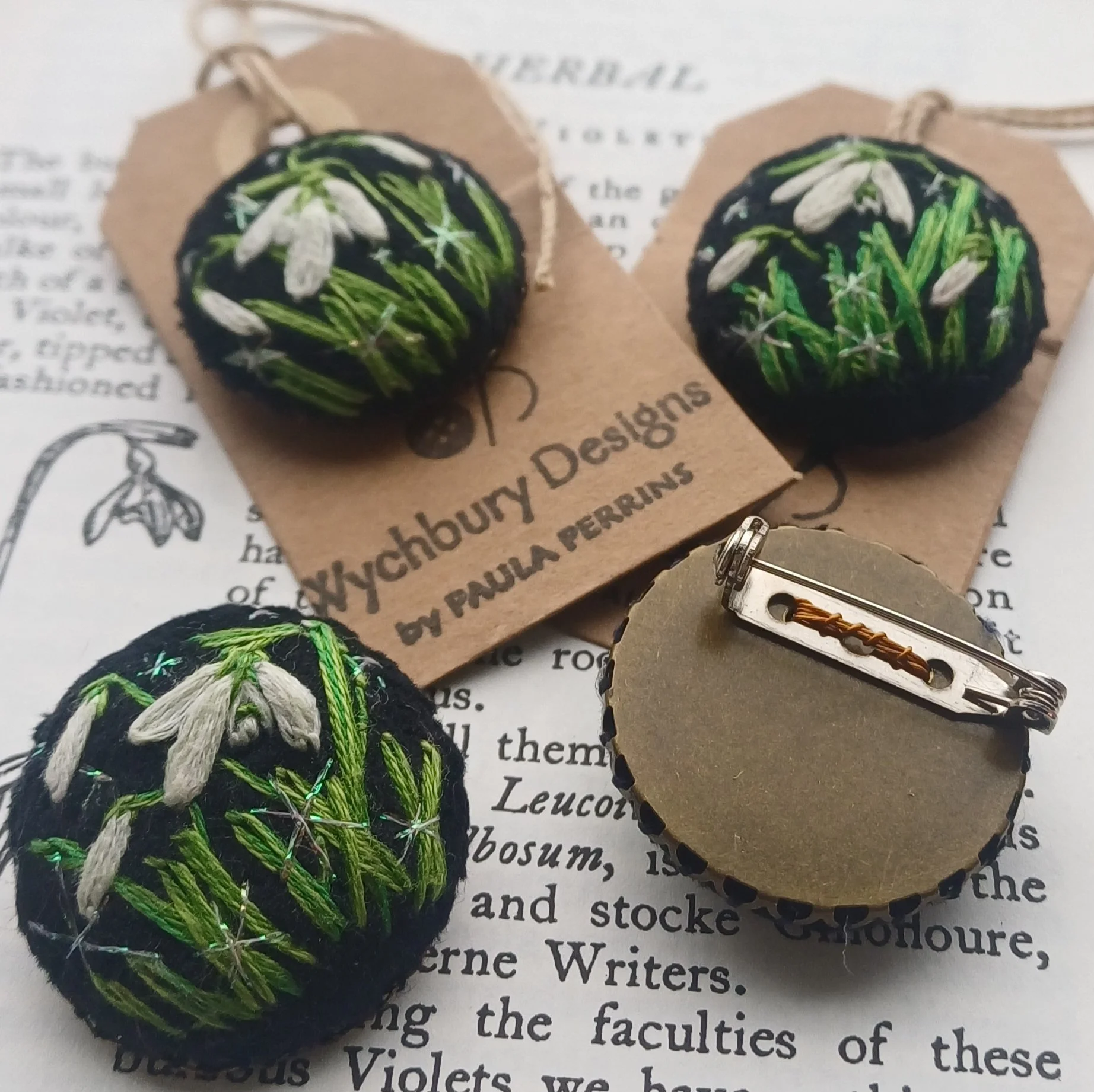 SNOWDROP Velvet Button Brooches