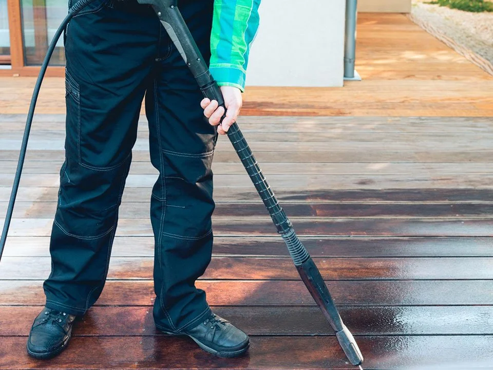 How Much Does Pressure Washing Cost in Palm Coast?