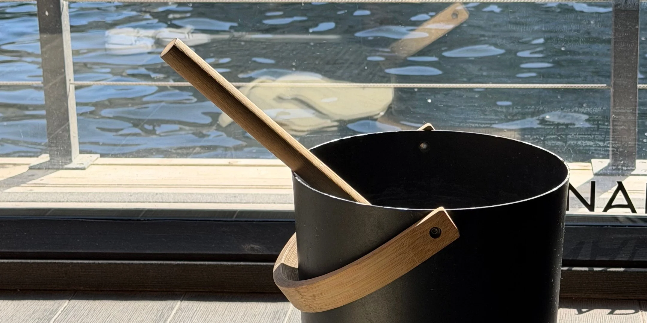 The Science of 'Blue Mind': Why Floating on Water Supercharges Sauna Recovery