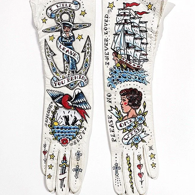 Ellen Greene @artbyellengreene makes some really amazing work! Give her a follow and find yourself caught up in concept and beauty! Thanks for being a part of Revenge! #tattoo #beautiful #revengemgzn #issue2 #gloves #ellengreene #flash