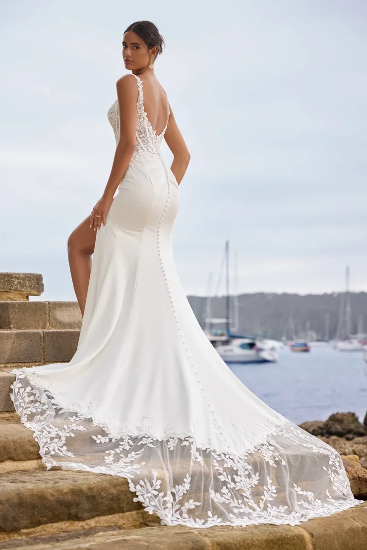 Sophia Tolli Tyra