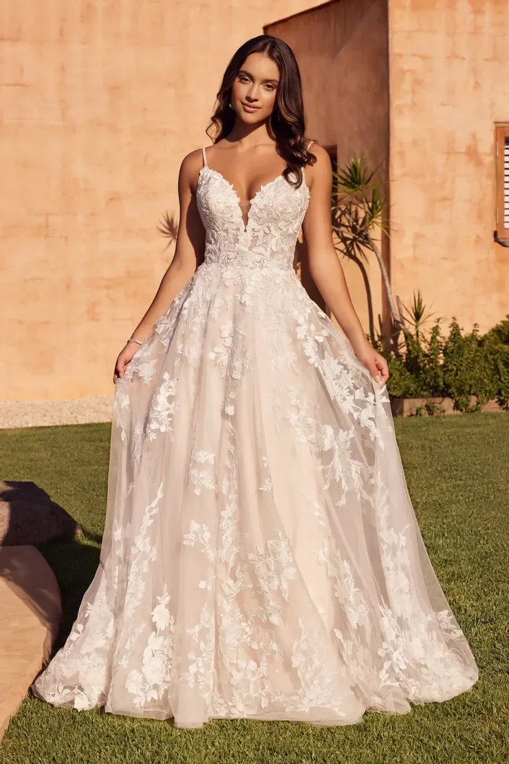 Sophia Tolli Freya