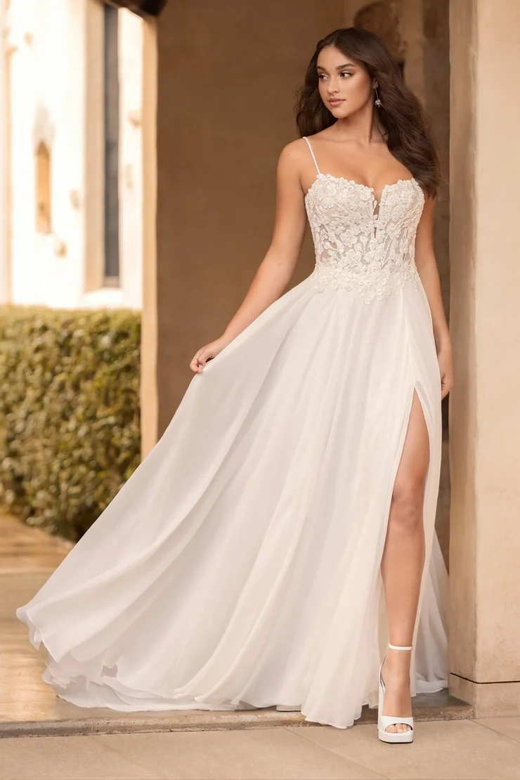 Sophia Tolli Caitlin