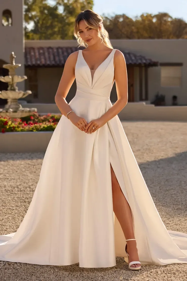Sophia Tolli Ballina