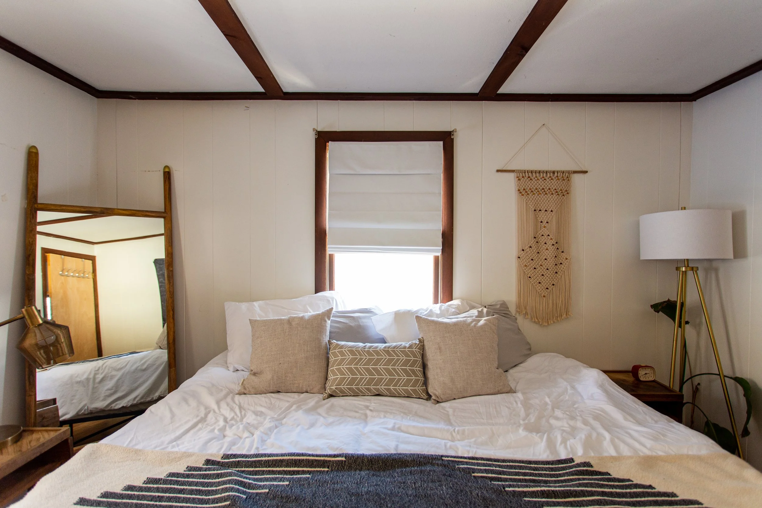 Intervale, New Hampshire Airbnb - Interior Architecture Photography-2.jpg