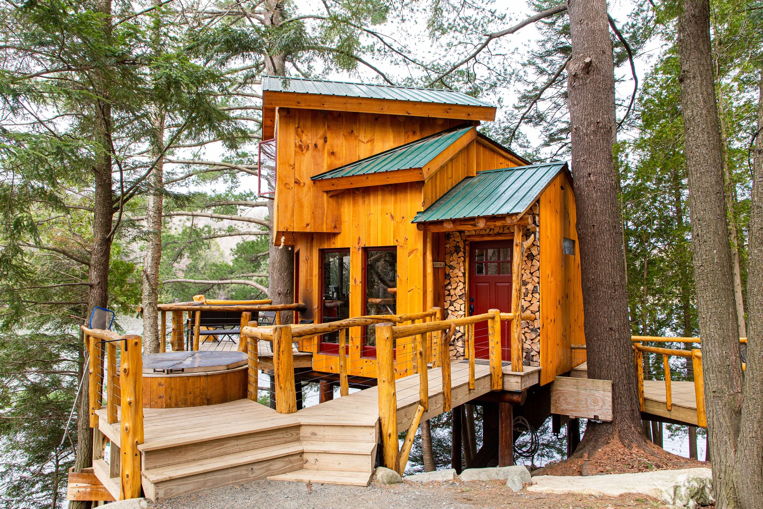 Vermont Tree Cabin Airbnb - Interior Architecture Photography -5.jpg