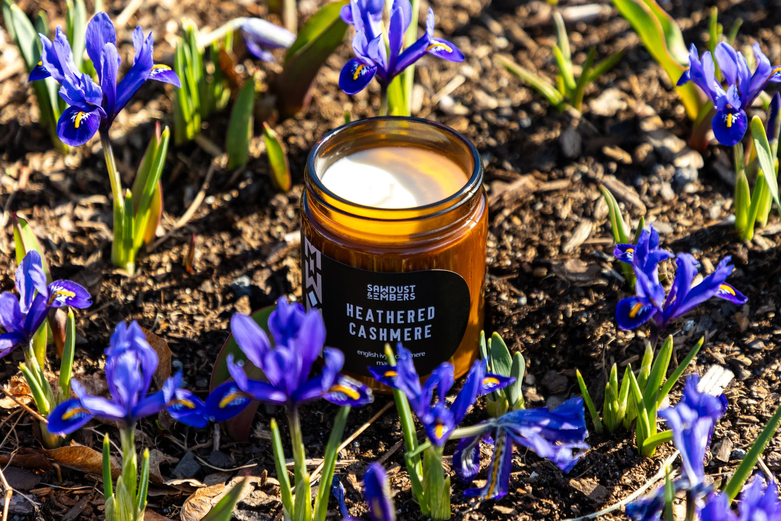 Sawdust & Embers Candle - Photo by Kayleigh Ann Archbold-6.jpg