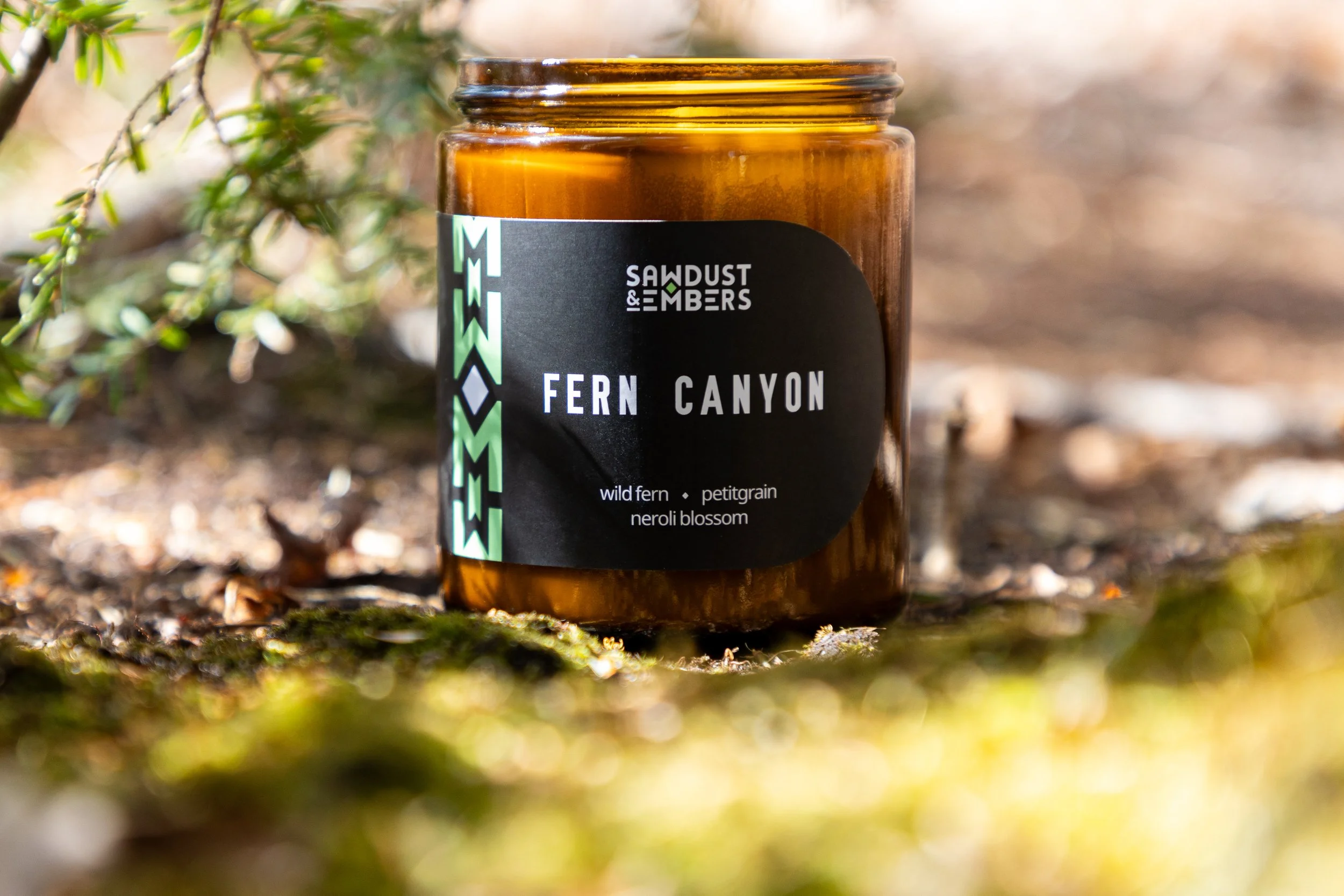 Sawdust & Embers Candle - Photo by Kayleigh Ann Archbold-80.jpg