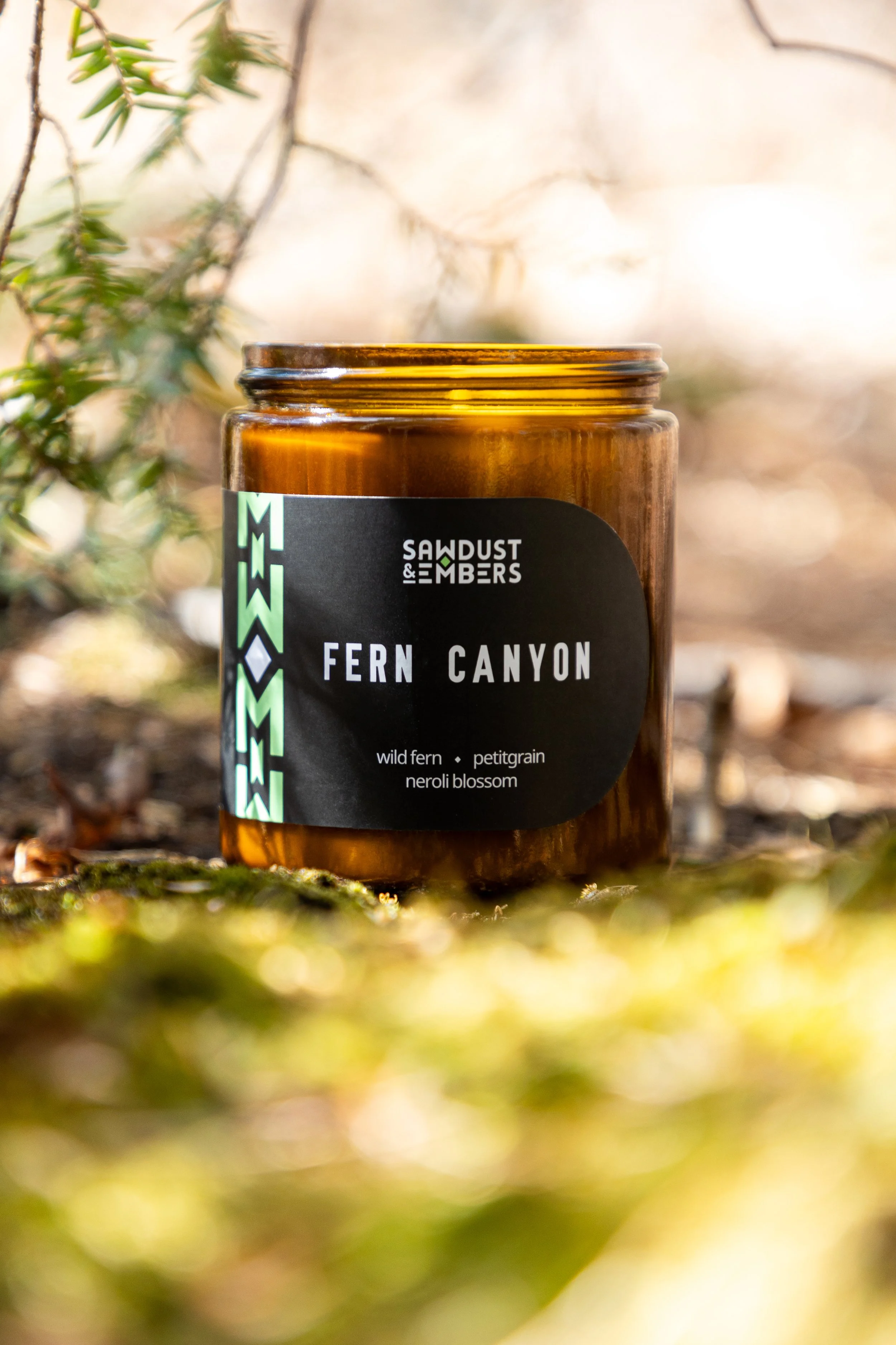 Sawdust & Embers Candle - Photo by Kayleigh Ann Archbold-88.jpg