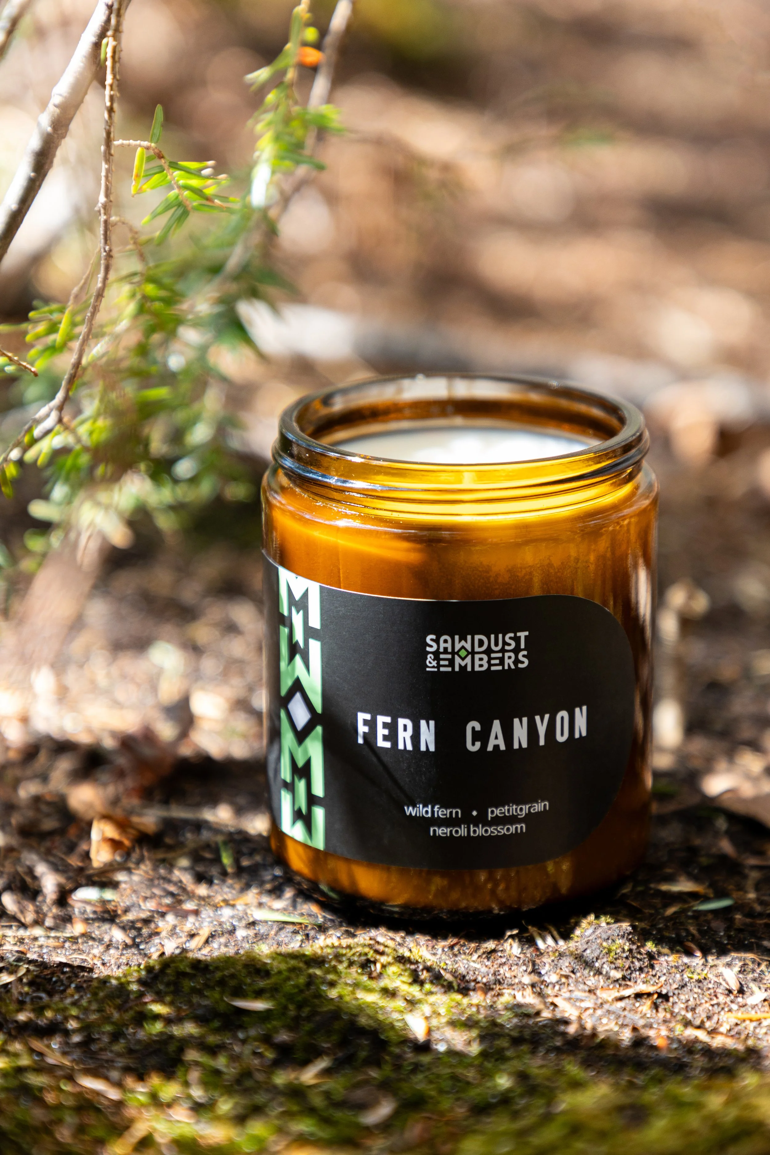 Sawdust & Embers Candle - Photo by Kayleigh Ann Archbold-78.jpg