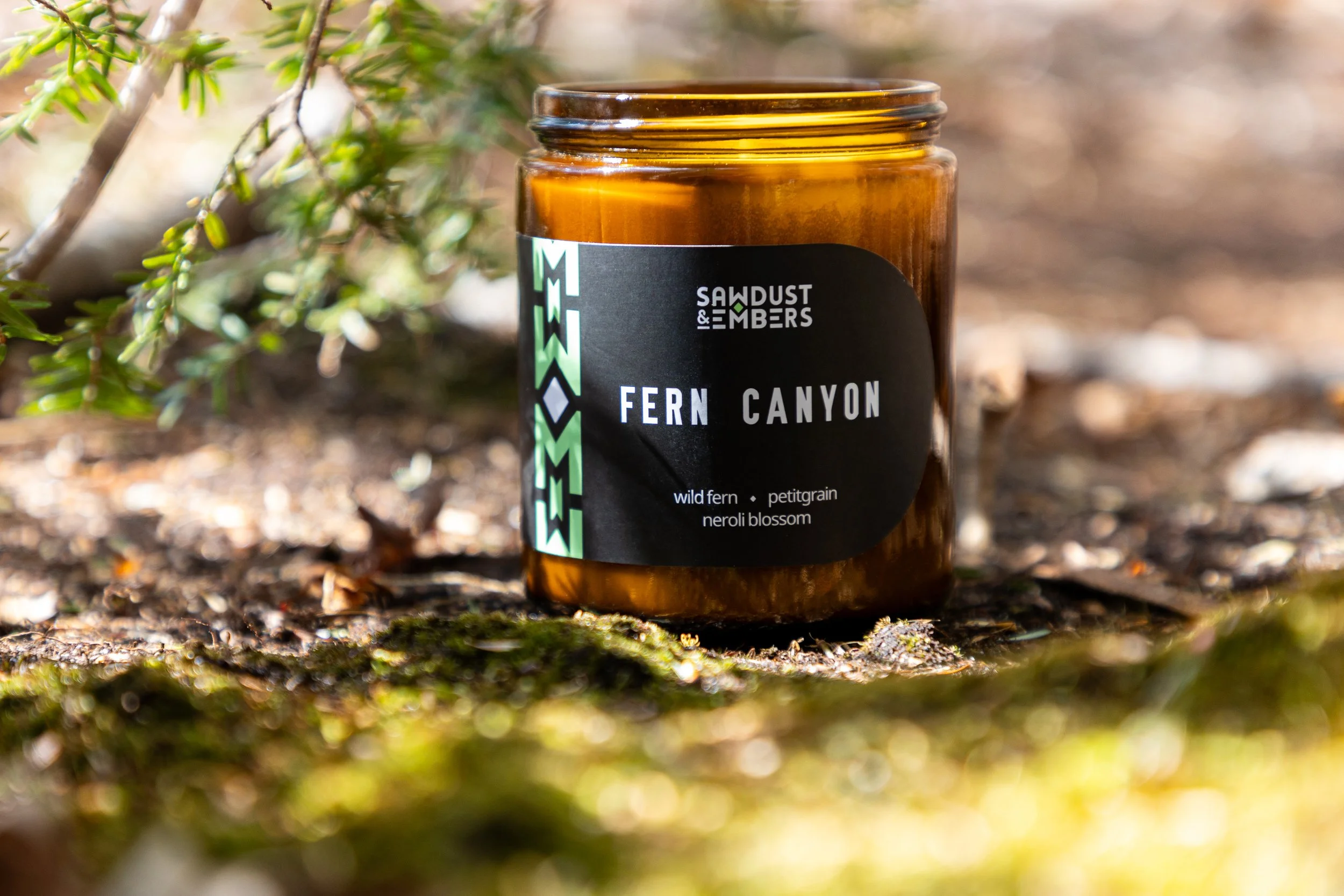 Sawdust & Embers Candle - Photo by Kayleigh Ann Archbold-79.jpg
