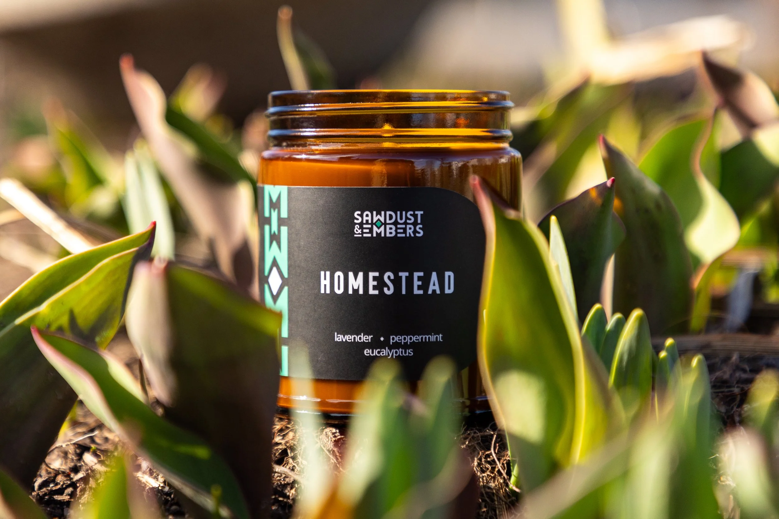 Sawdust & Embers Candle - Photo by Kayleigh Ann Archbold-20.jpg