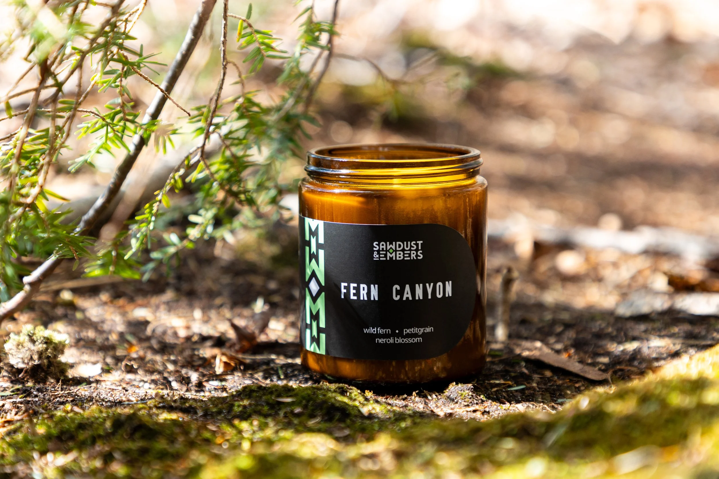 Sawdust & Embers Candle - Photo by Kayleigh Ann Archbold-82.jpg