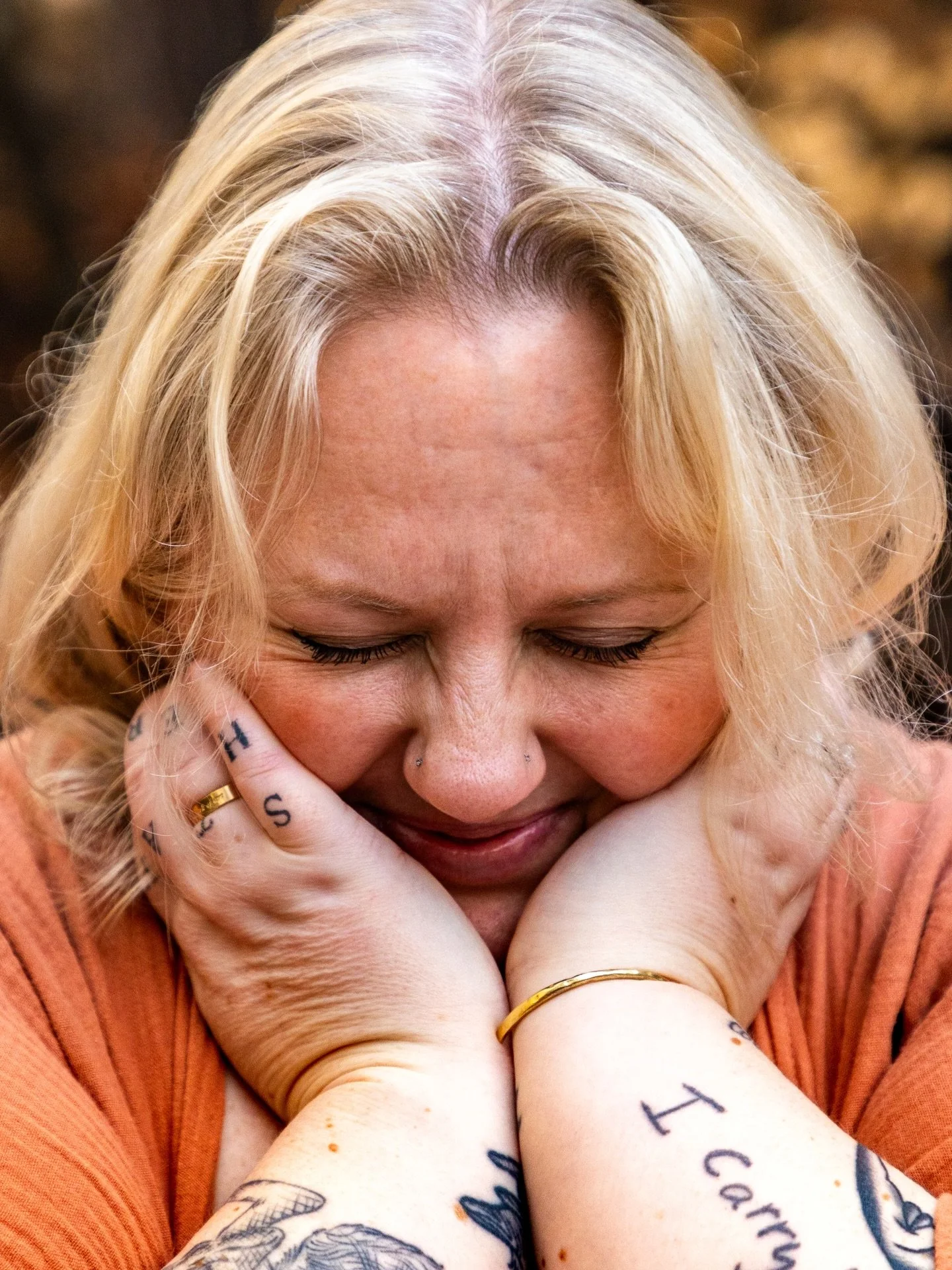 ✨37✨
37 &amp; I try to hide my chin in pictures.
37 &amp; I now adore my hair short instead of long. 
37 &amp; I wouldn&rsquo;t trade my laugh for anything.
37 &amp; I still don&rsquo;t know what to pursue as a career. 
37 &amp; I feel life is only b