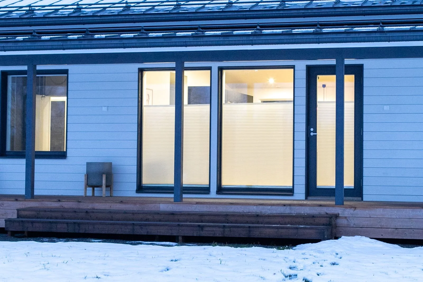 Vuosi käyntiin – näkösuojaa koteihin 