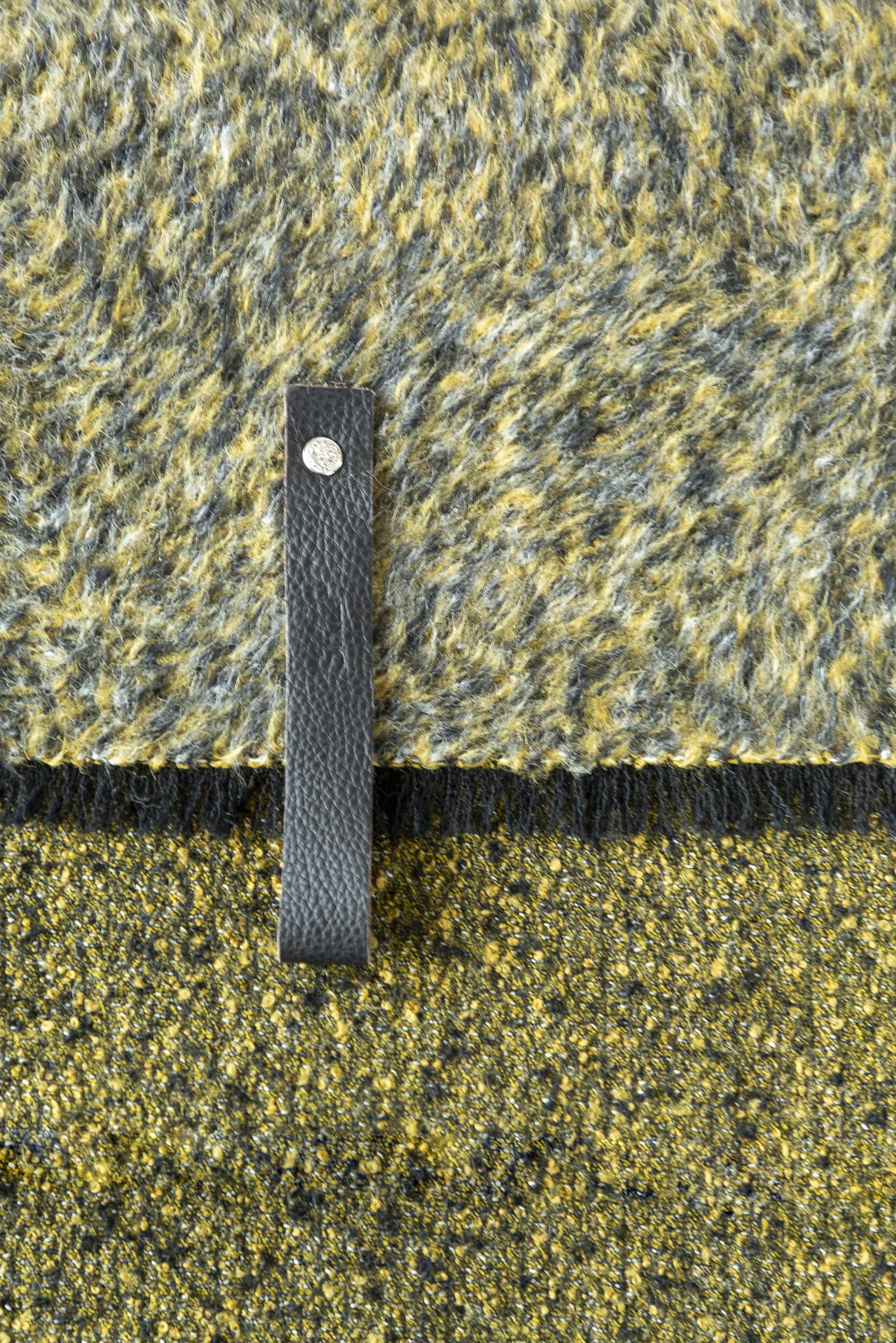 Albertine - Dubbelzijdige, mosgroene sjaal in wol-mohair - Asymmetrie -Sklpt