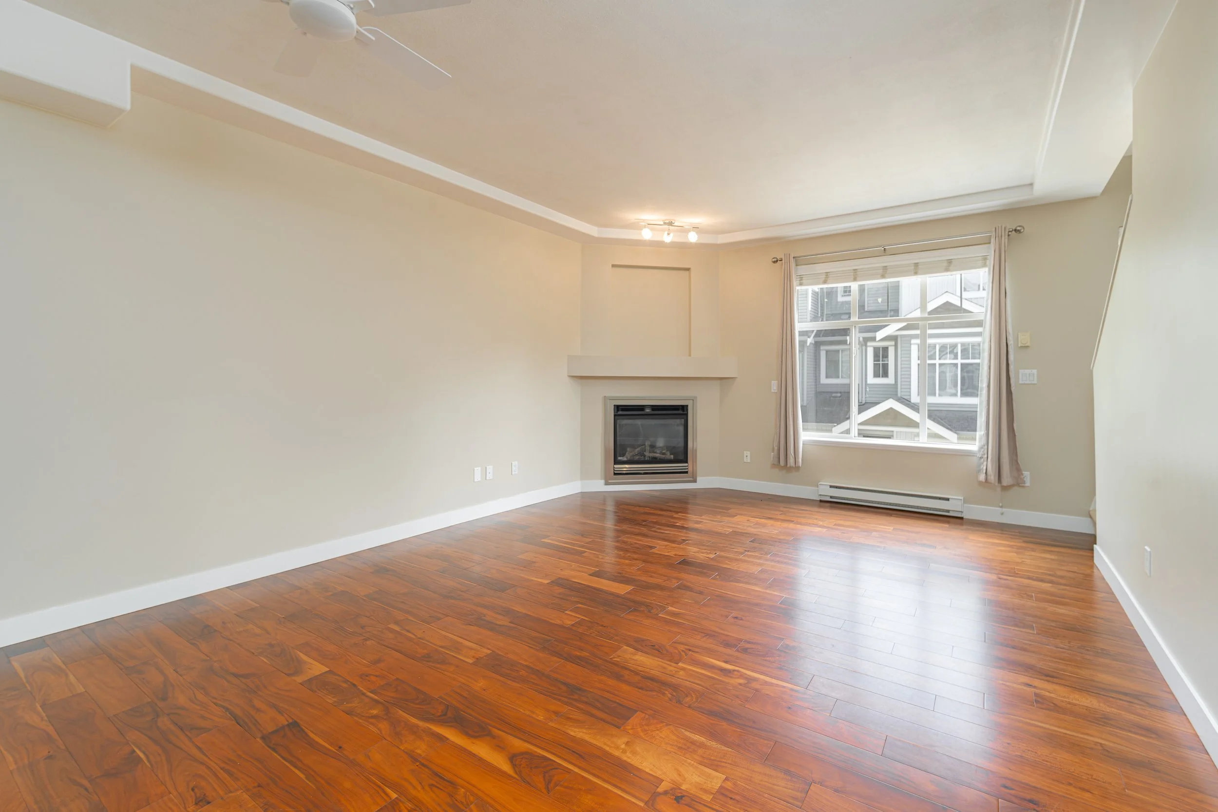 61 Ave Surrey_19.jpg