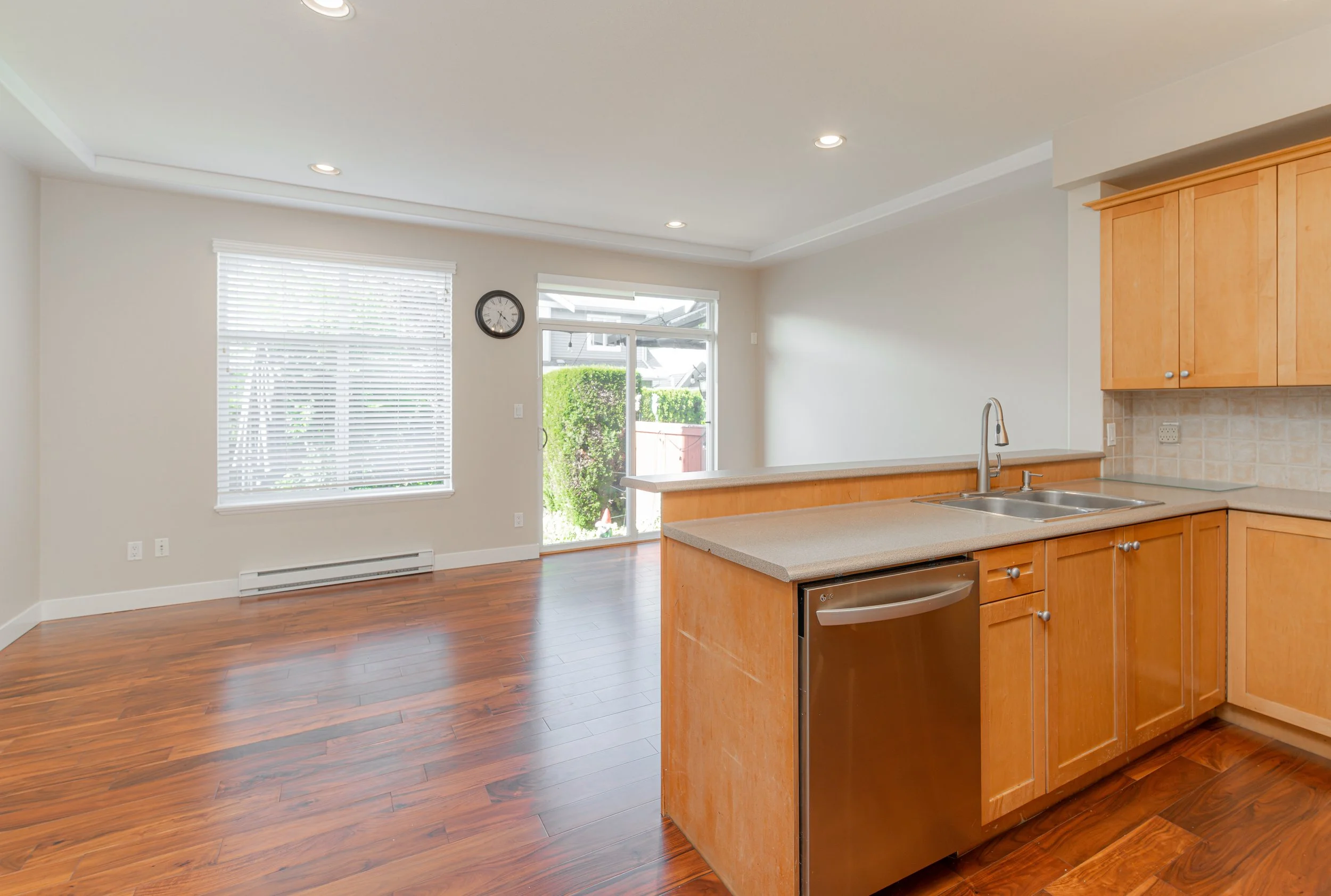 61 Ave Surrey_11.jpg