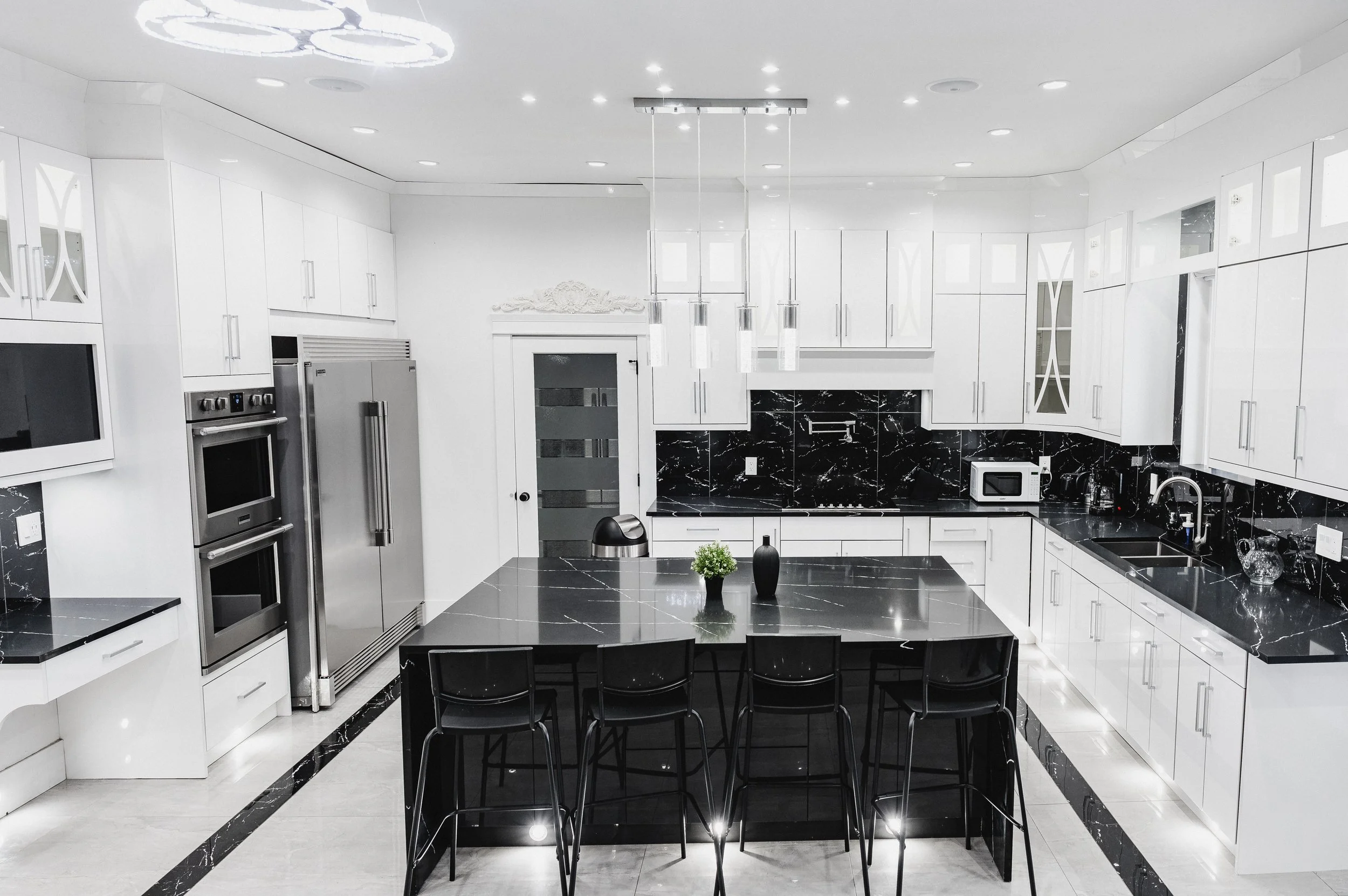 Airbnb Rental - Surrey