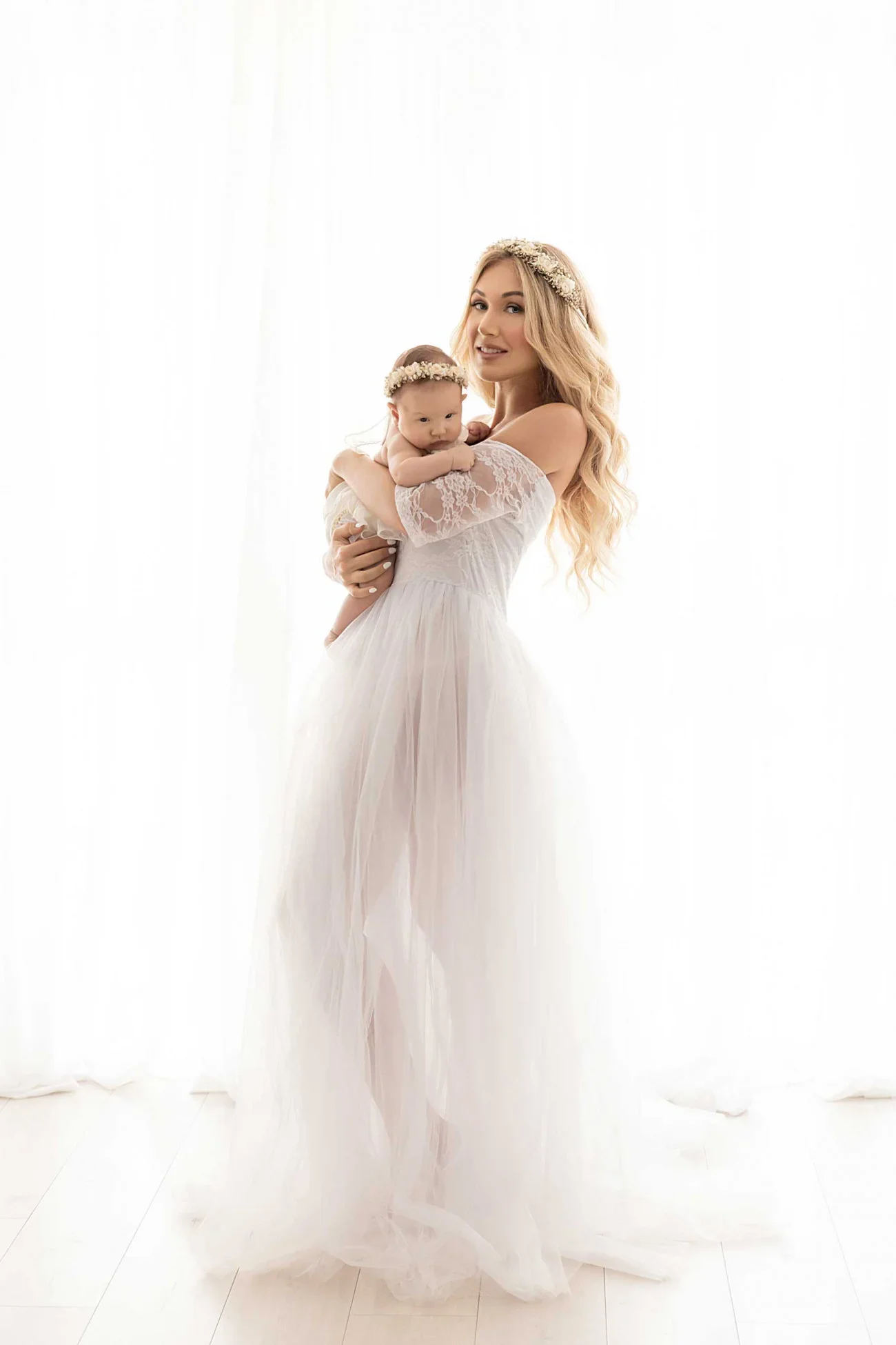 family-photoshoot-ideas-54.webp