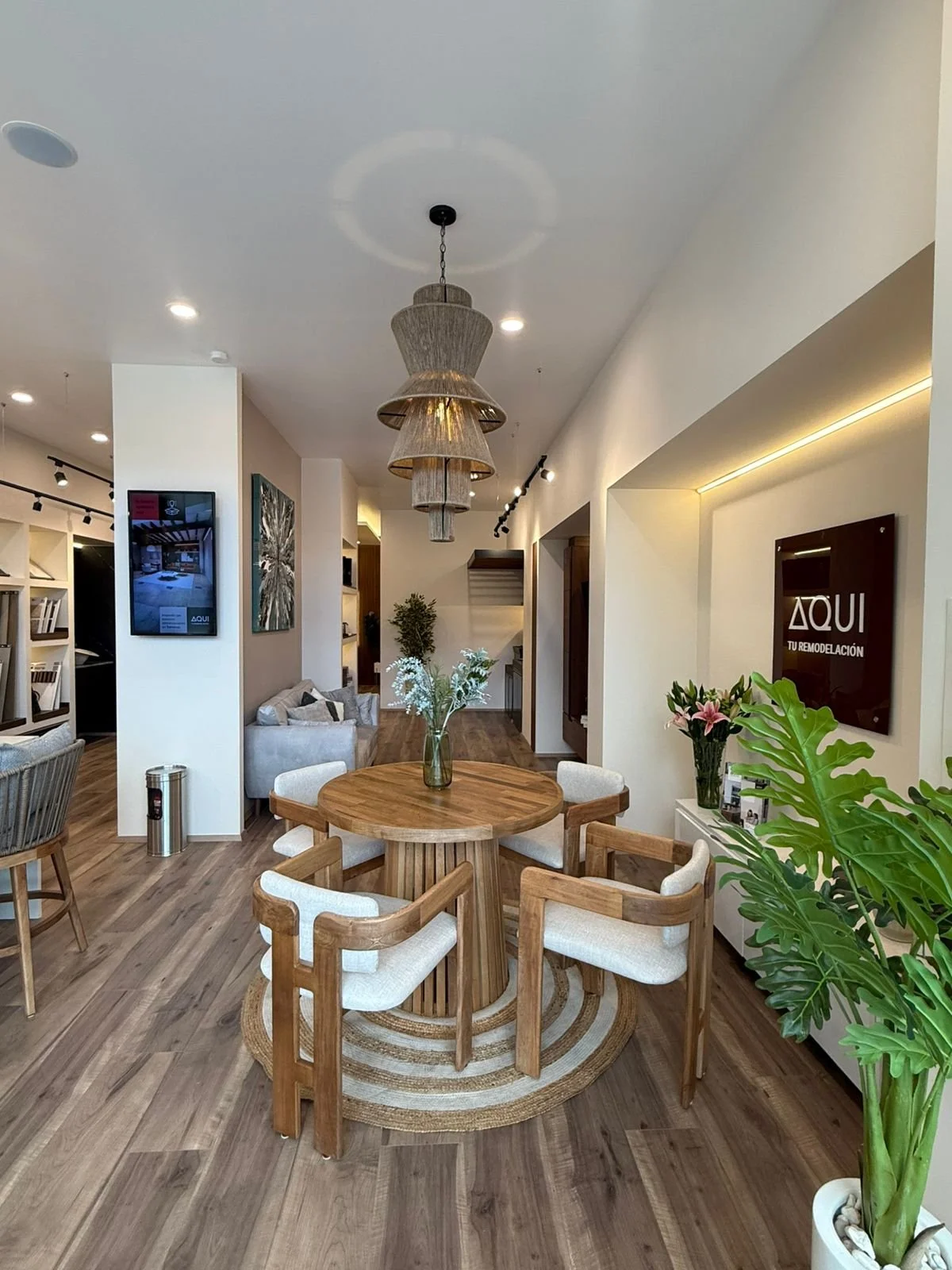 WhatsApp Image 2026-03-07 at 15.12.47 (1).jpeg