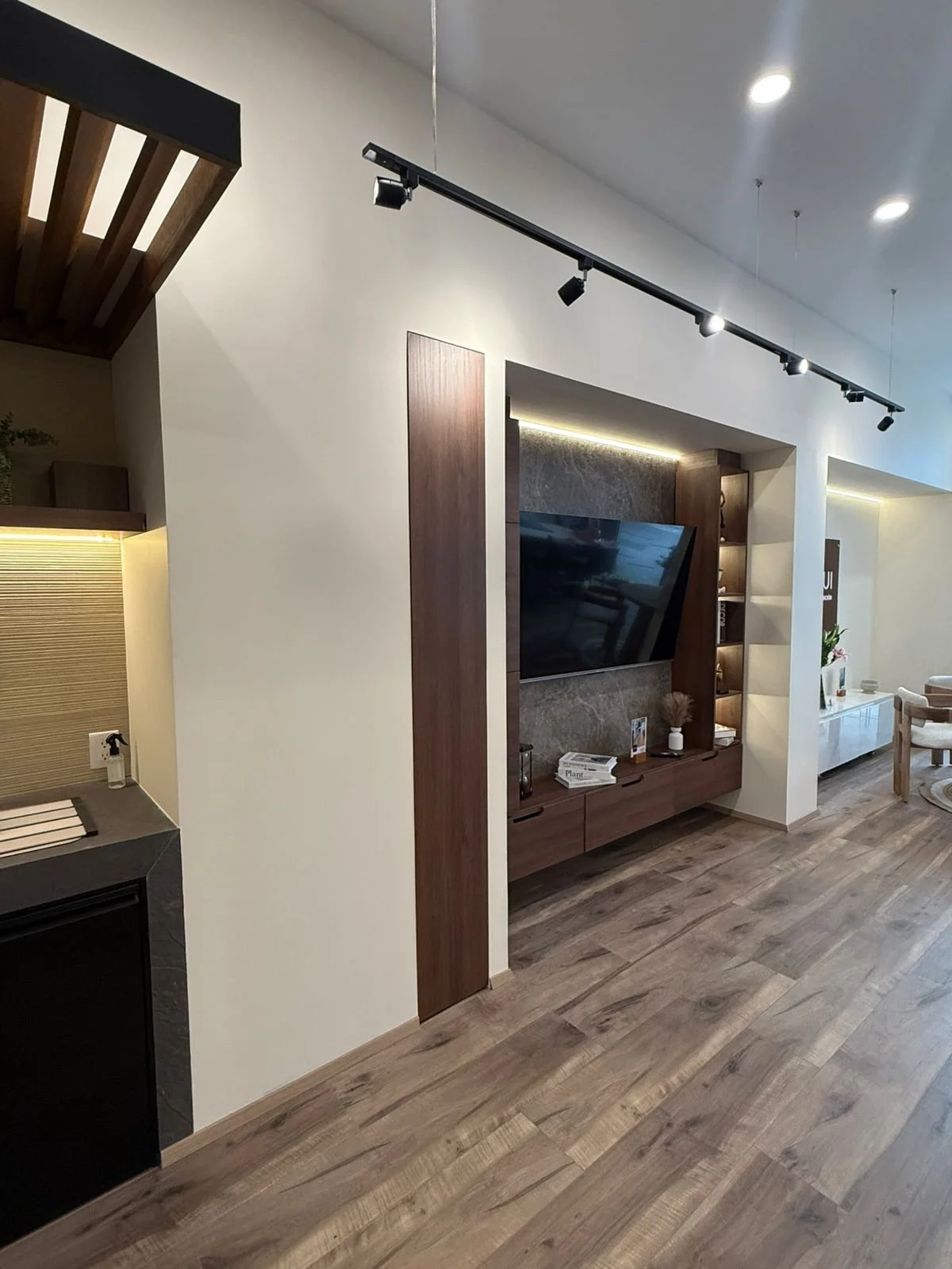 WhatsApp Image 2026-03-07 at 15.12.47 (4).jpeg