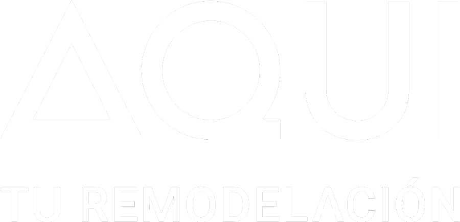 Logotipo con el texto 'AQUÍ TU REMODELACIÓN' en letras blancas sobre fondo negro.