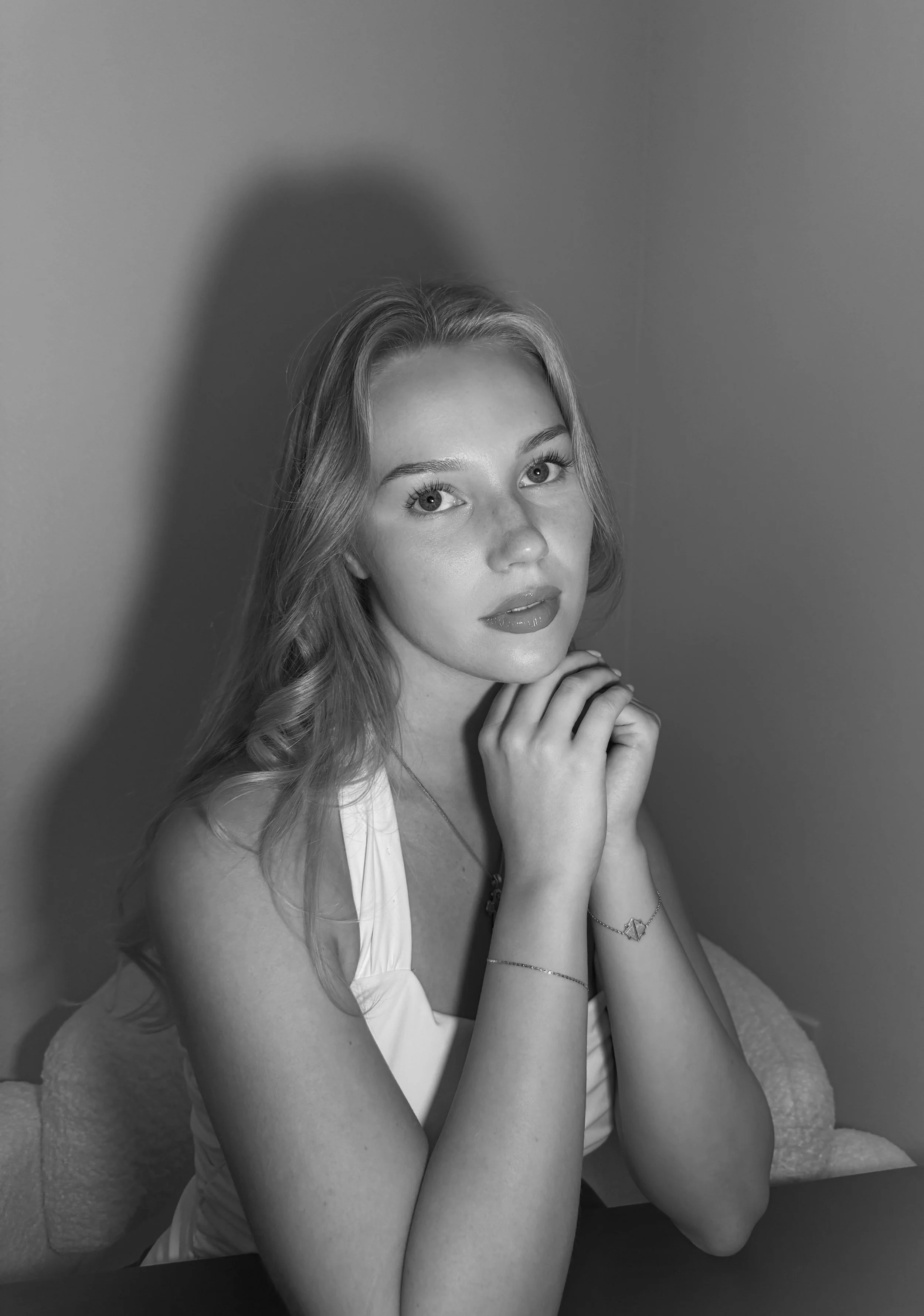 owner of Aviralmedia Anya