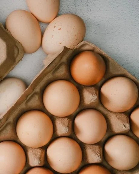 Farm Fresh Eggs, 1 Dozen