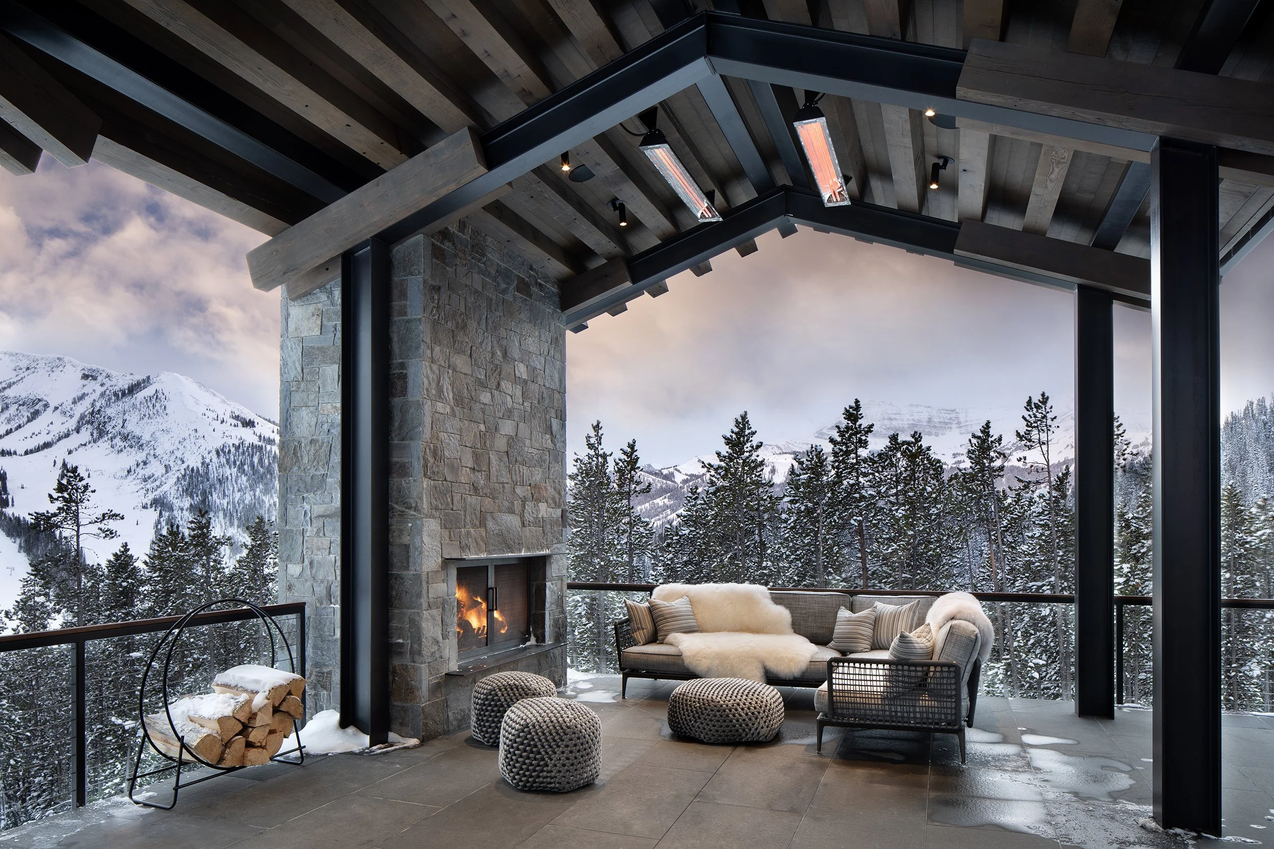 9 SummitStar_4107_web_2500w.jpg