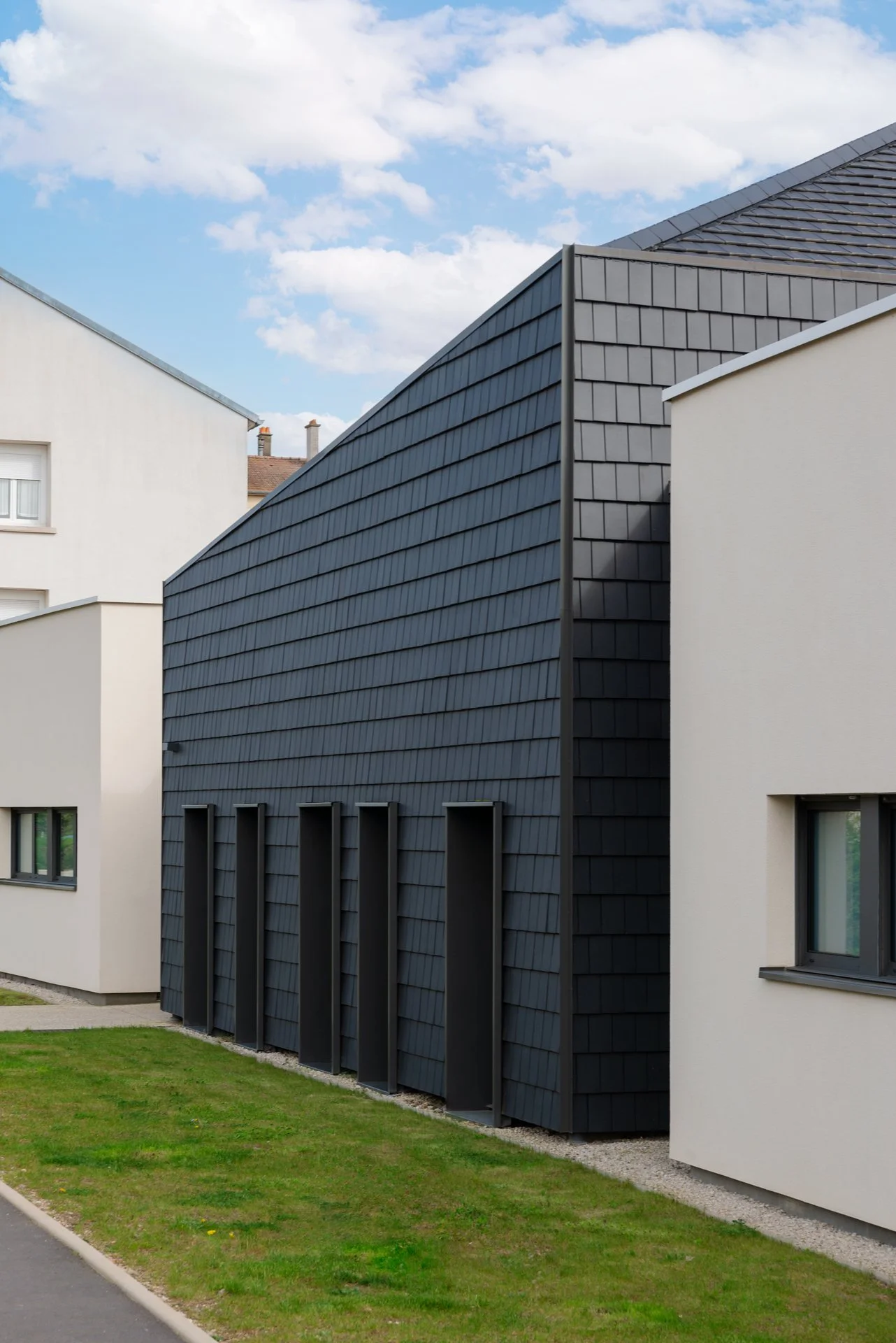 BÂTIMENT MULTI-ACTIVITÉS