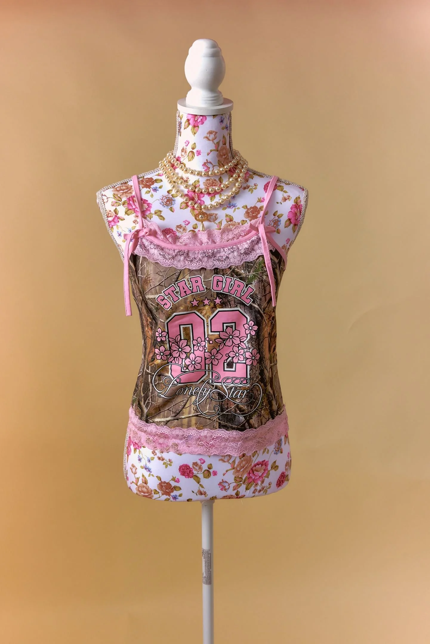 Top Lonely star 
Taille : S/M