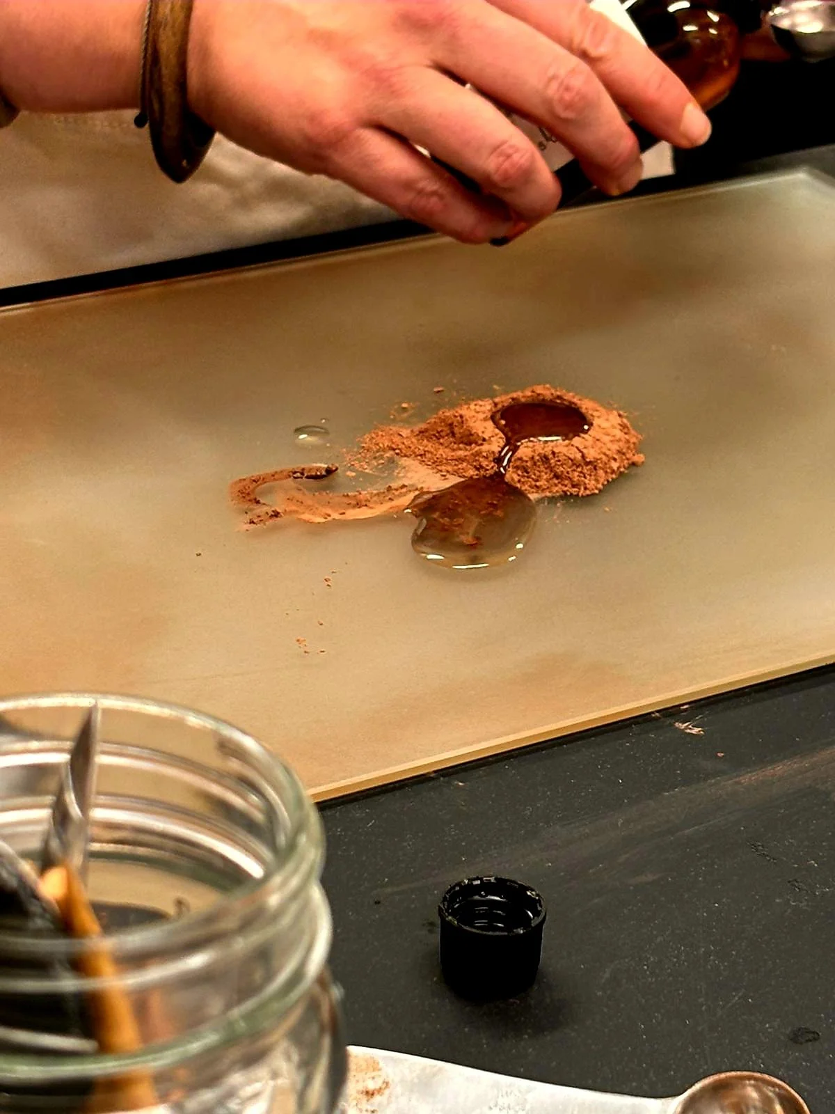 Introduction to Earth Pigments