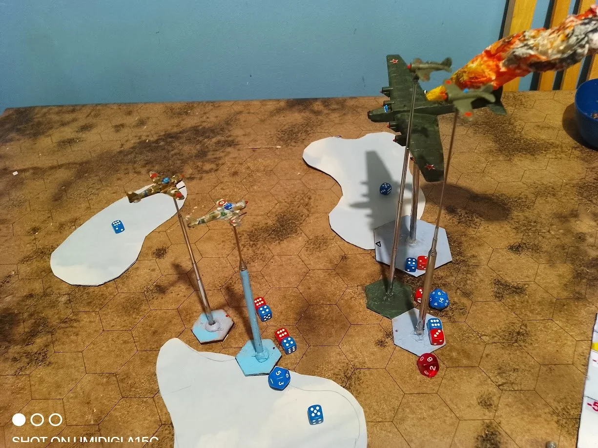 &nbsp;Scramble to defend!