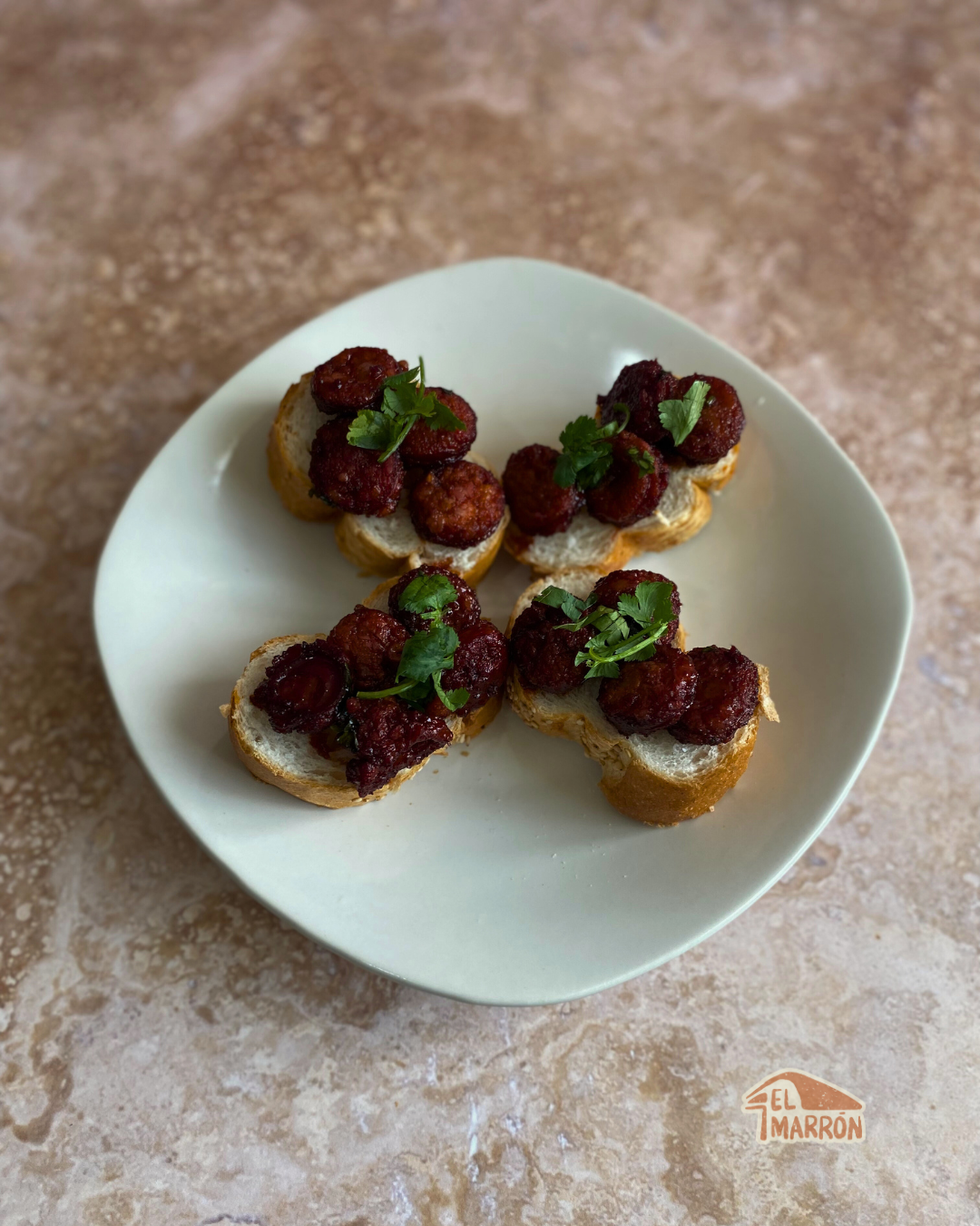 Chorizo al vino tinto