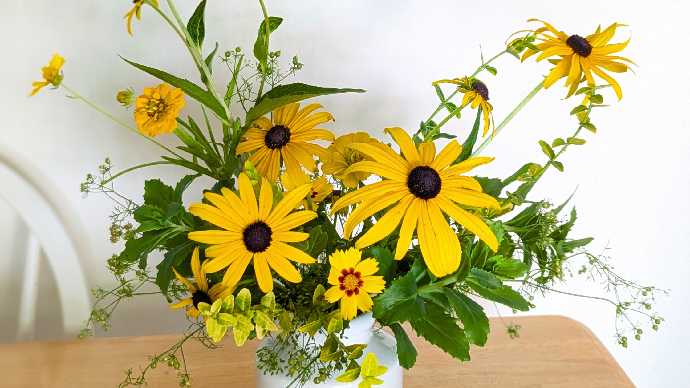 The Secret(s) to a Full Looking Arrangement