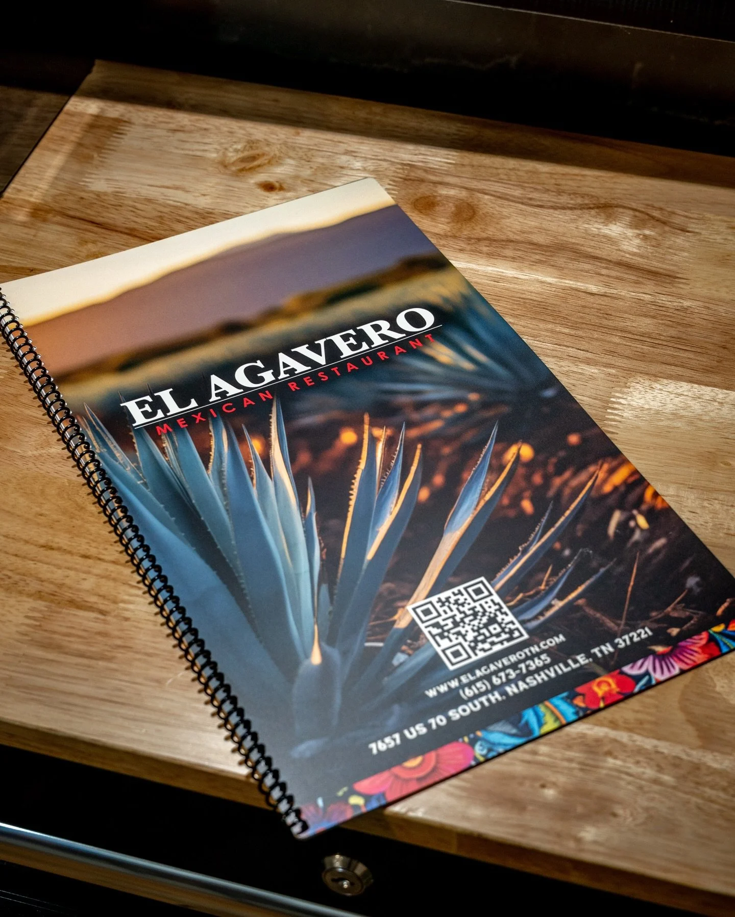 A better menu doesn&rsquo;t just look better&hellip; it helps sell more. ✨Waterproof menus built to last through thousands of customers.

#menu #menudesign #restaurantbranding #branding
