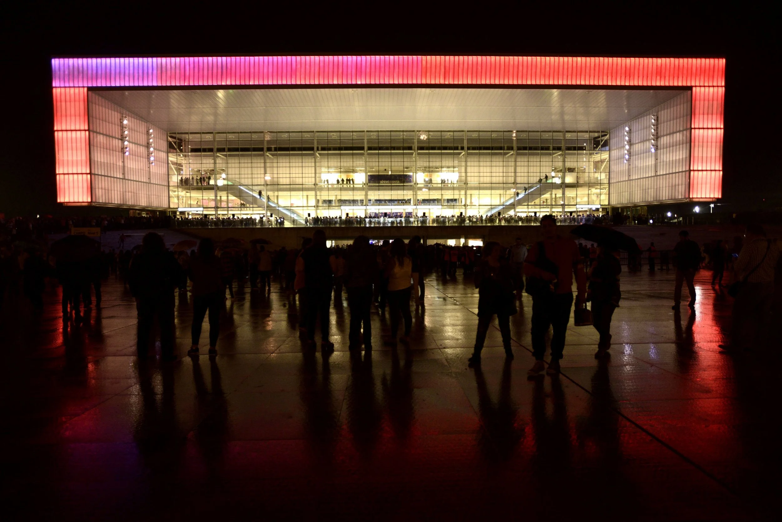 Antel Arena 02 (300dpi).jpg